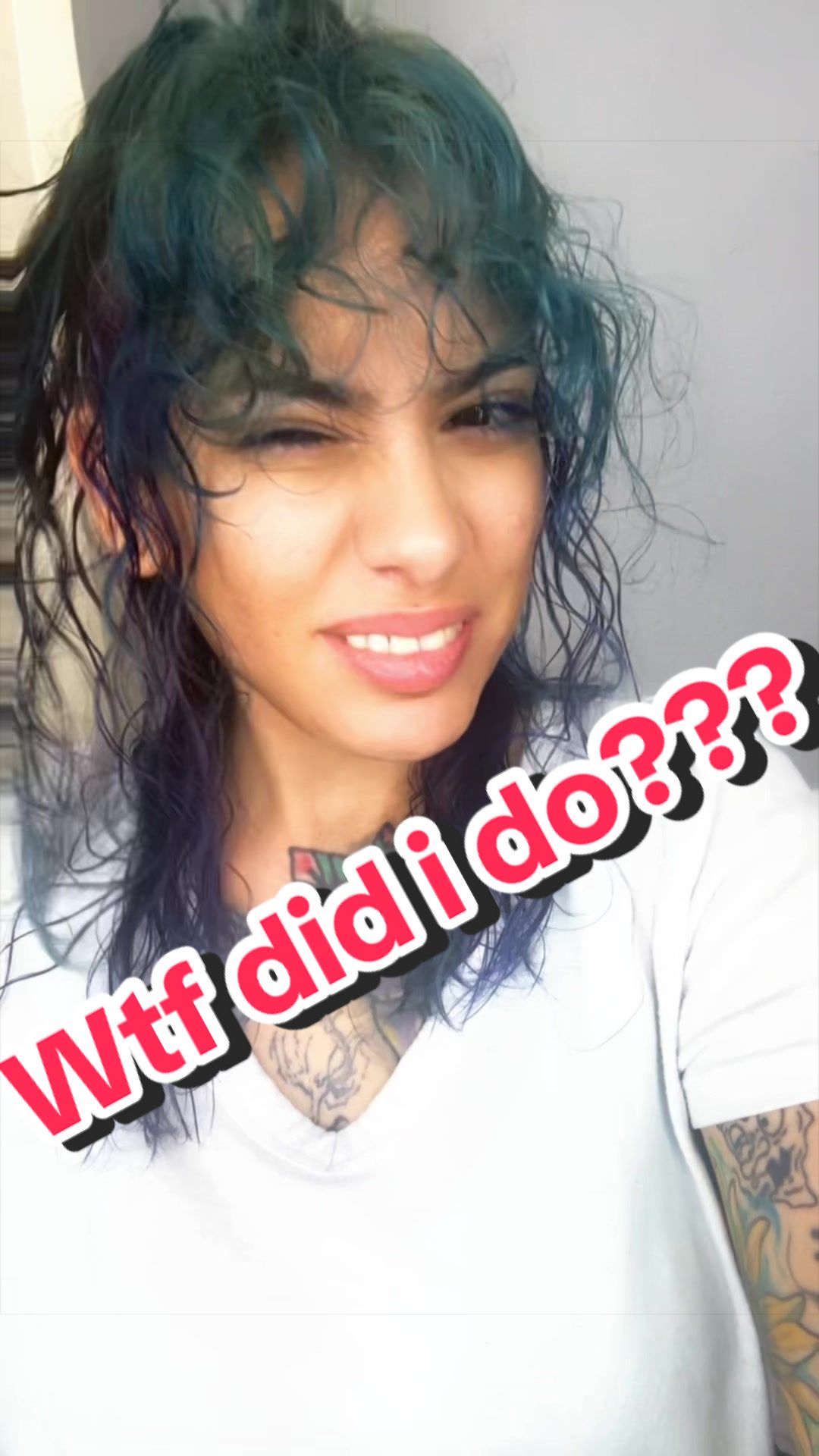 @MonaKombat