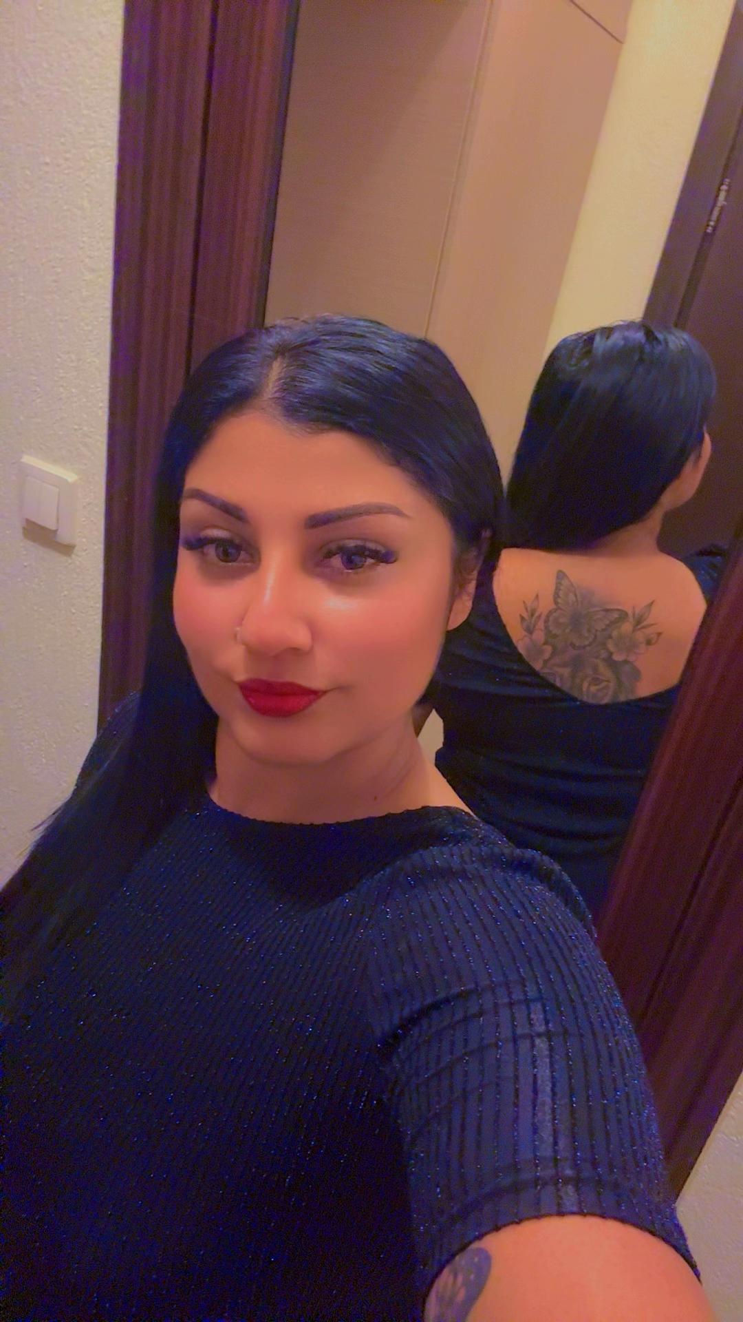 @Елена Димитрова🩷🌸🌸