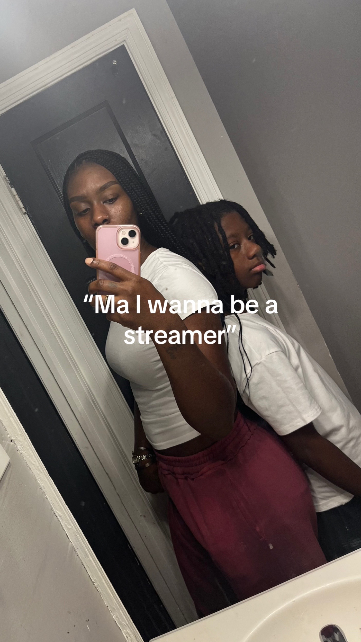 @Lor_kc3k🕷️🕸️★