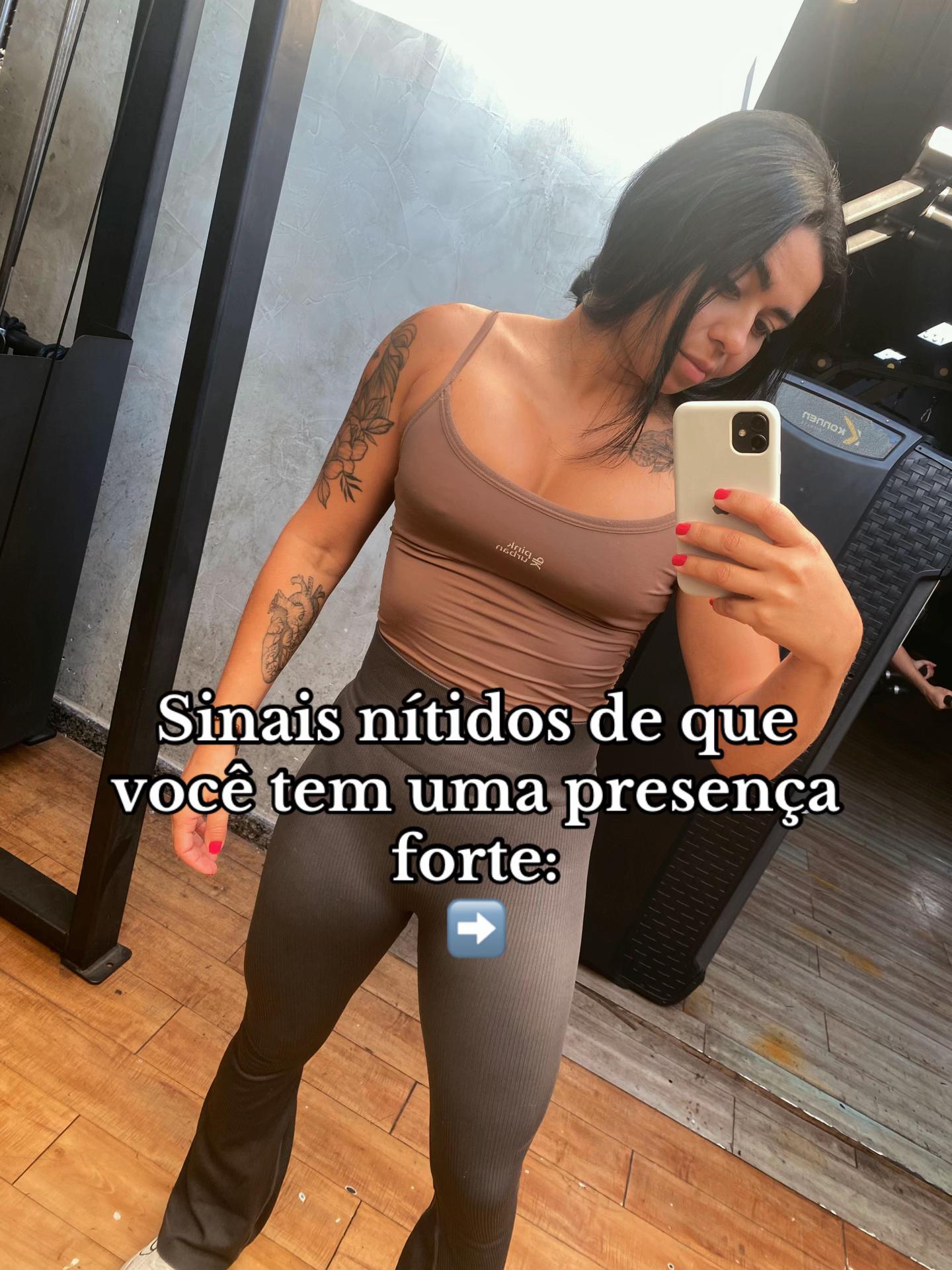 @mirellaferreira