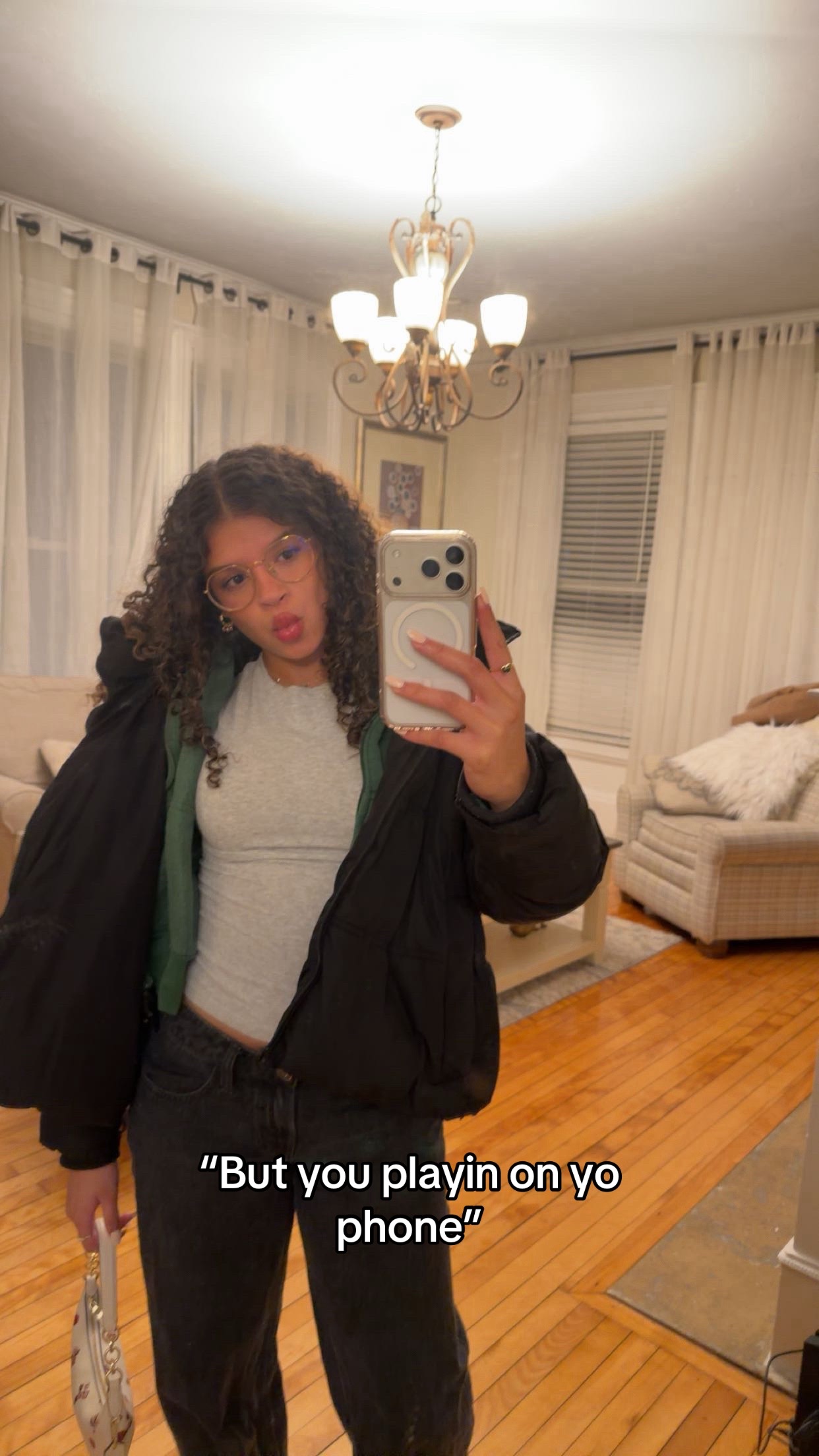 @hennyy