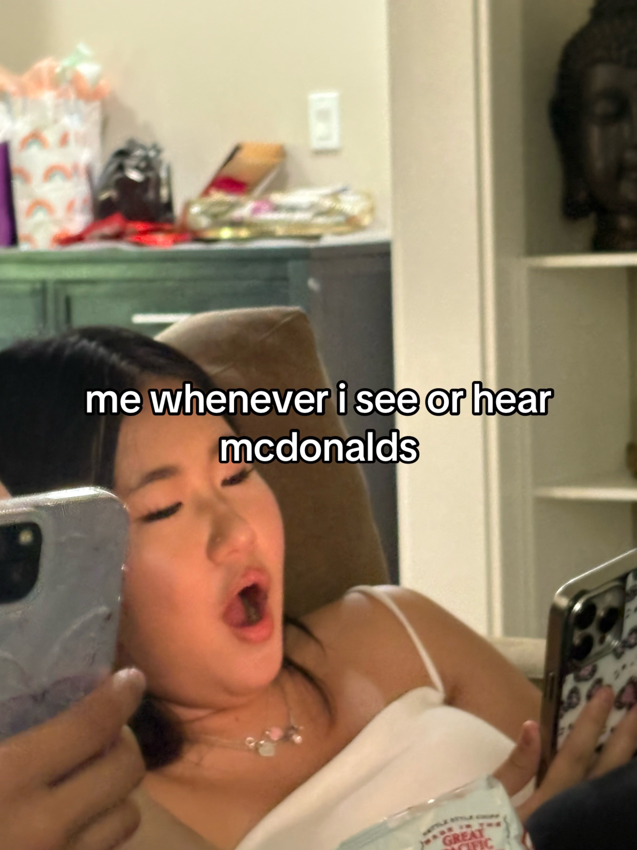 @audreyy🙂↕️🤙