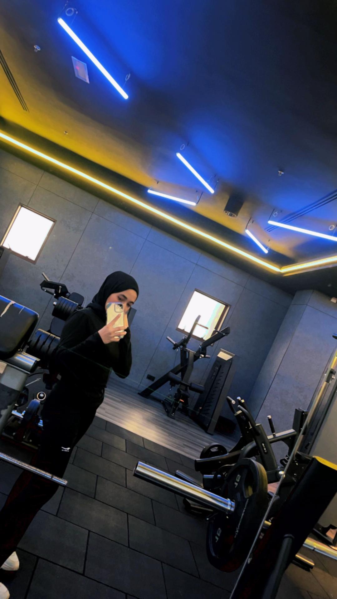 @EMA_SKINWORLD