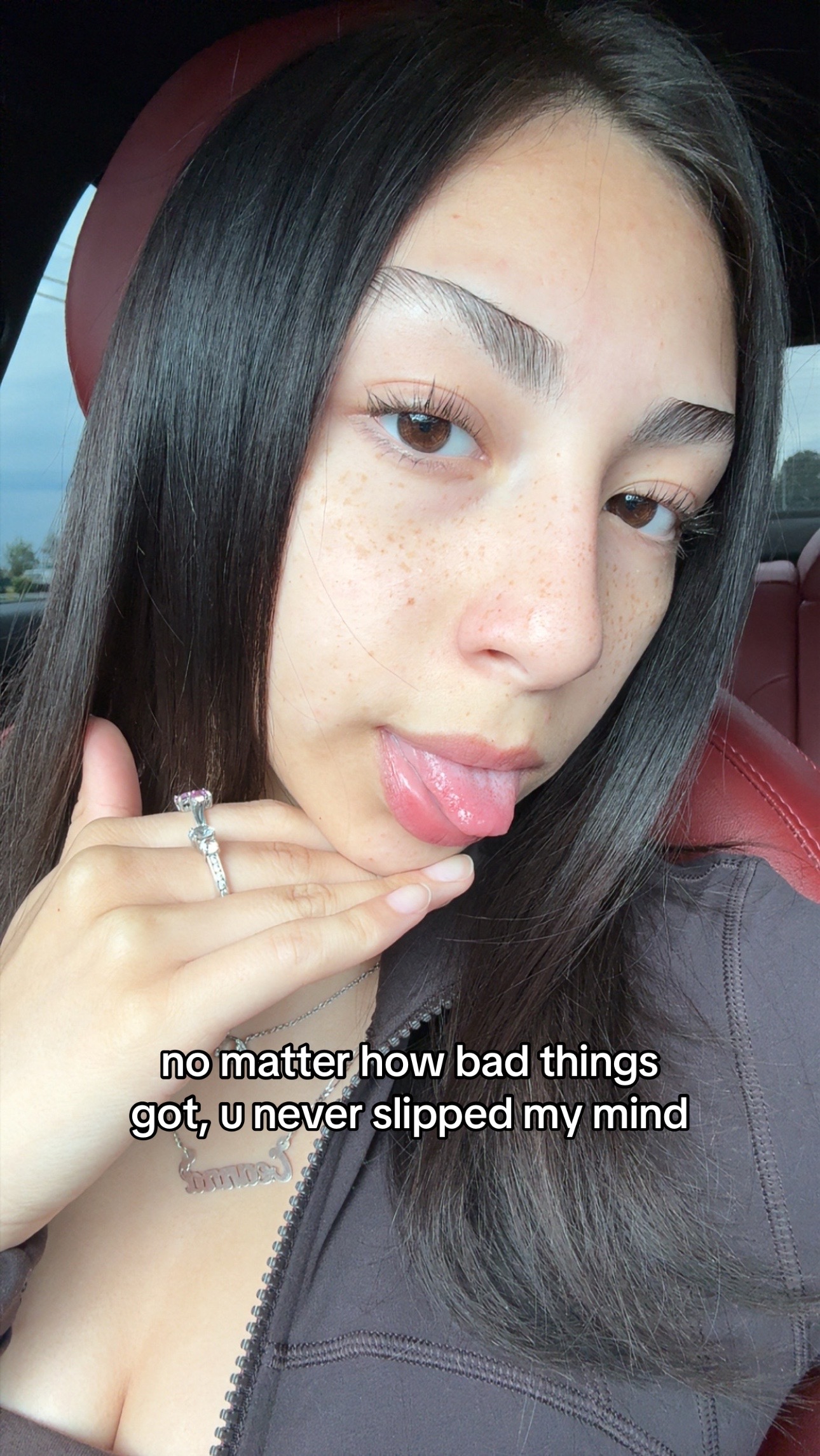 @️