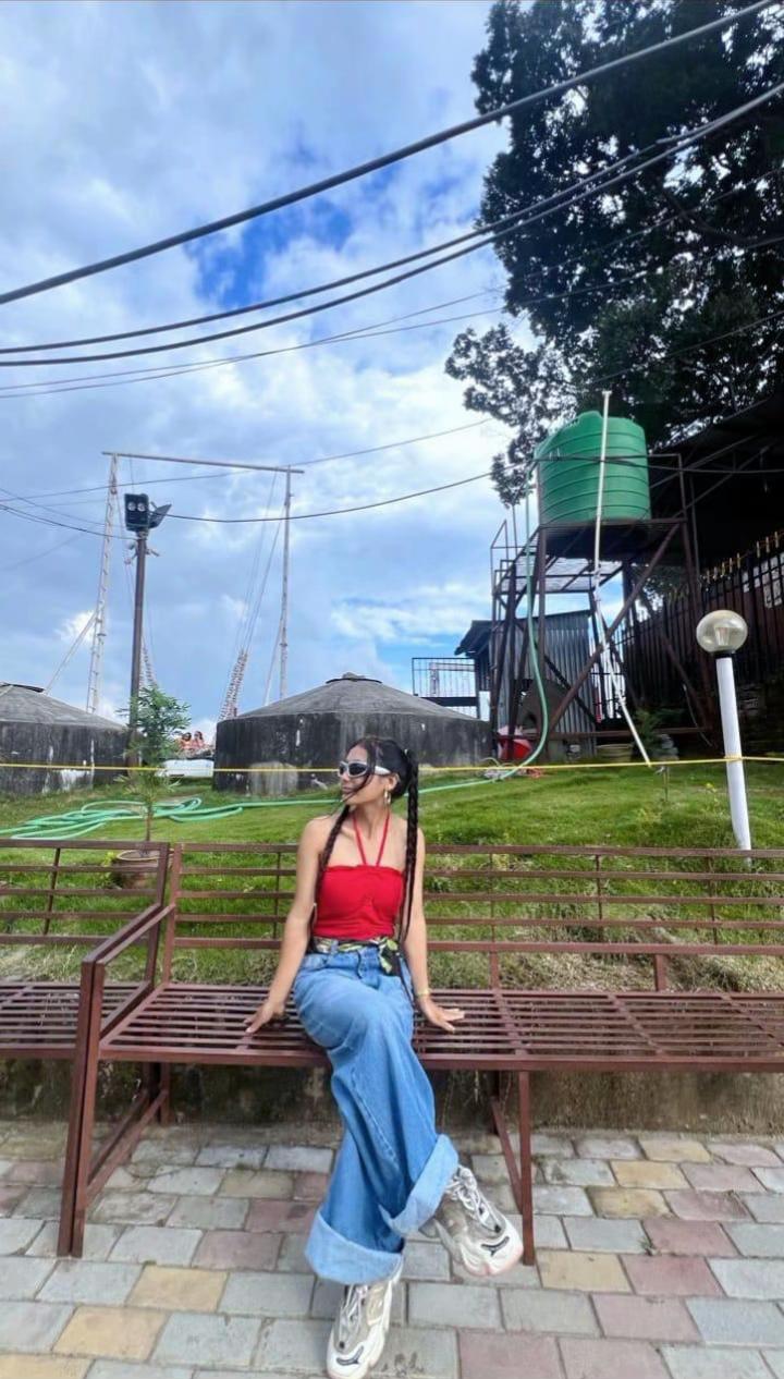 @Lala : 📿🩶