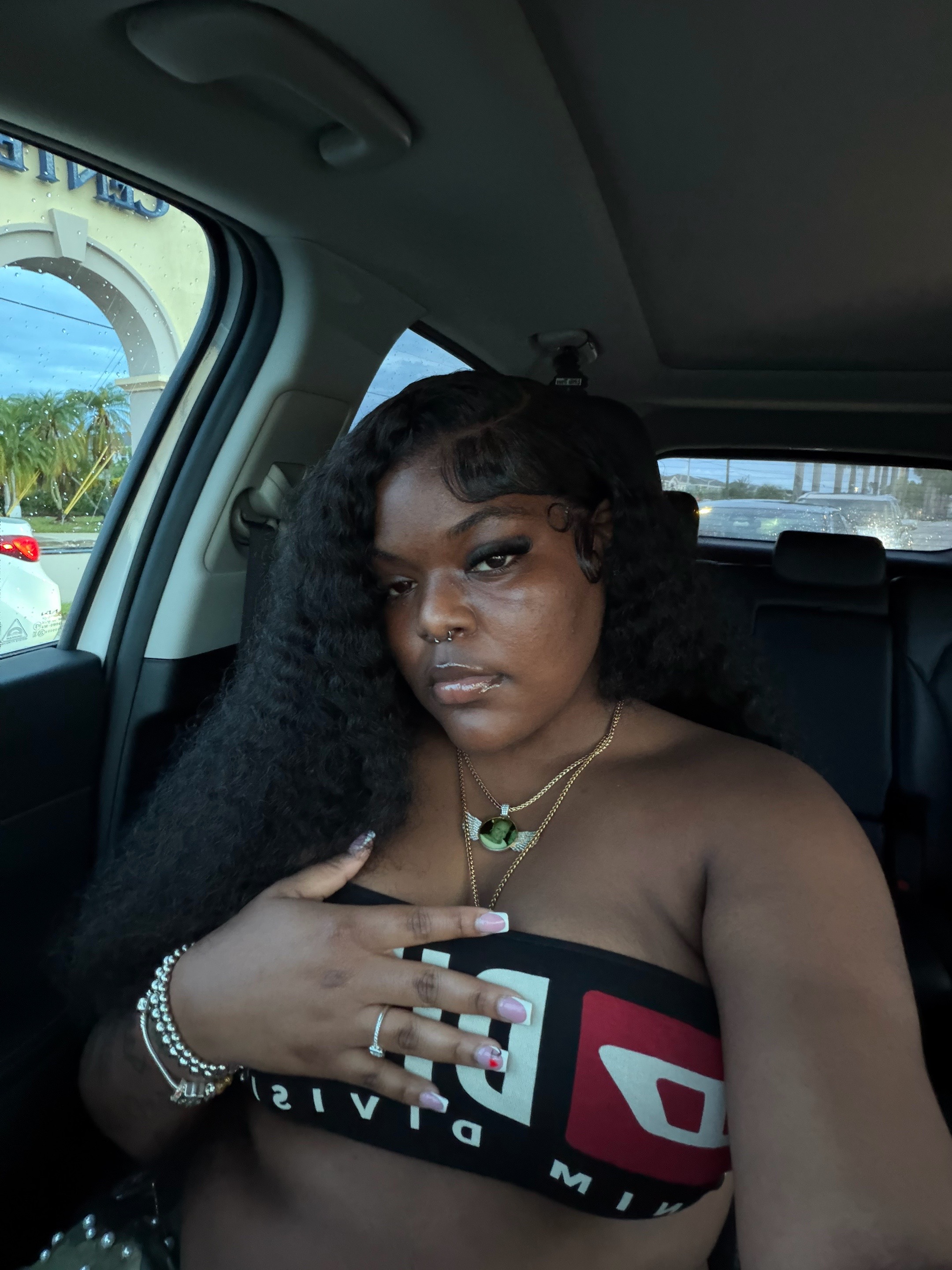 @motionmizz_