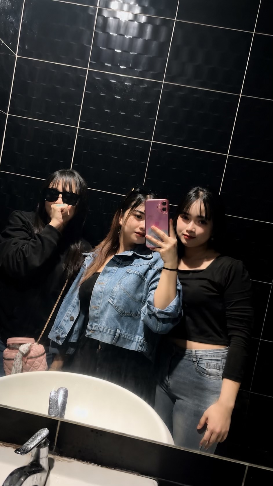 @๐ผ