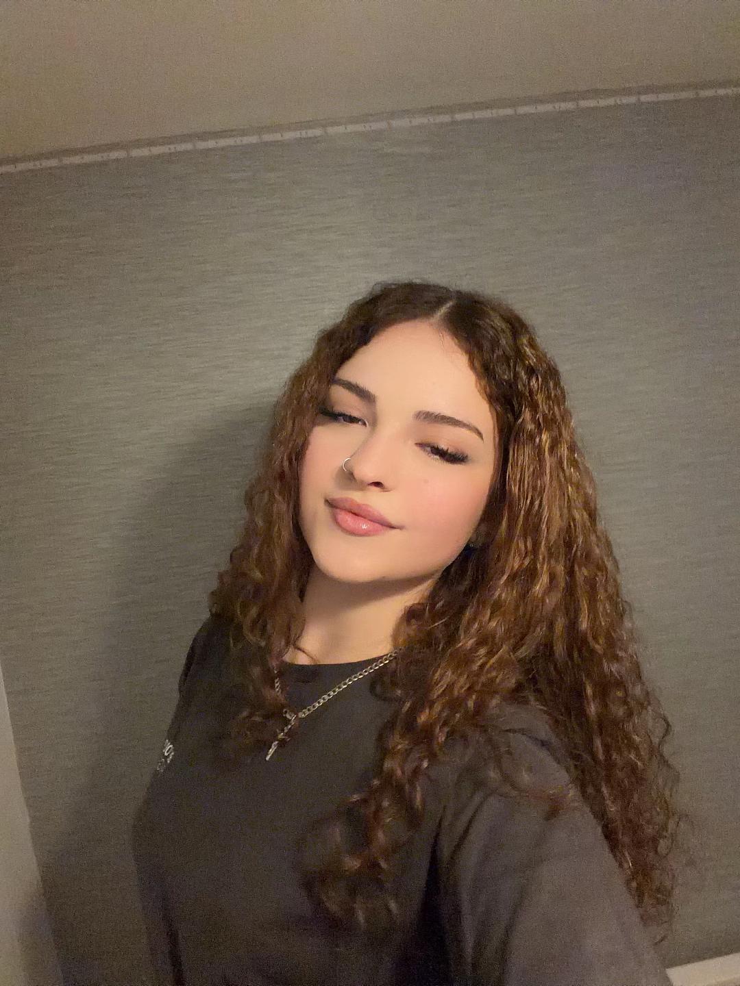 @𝐀