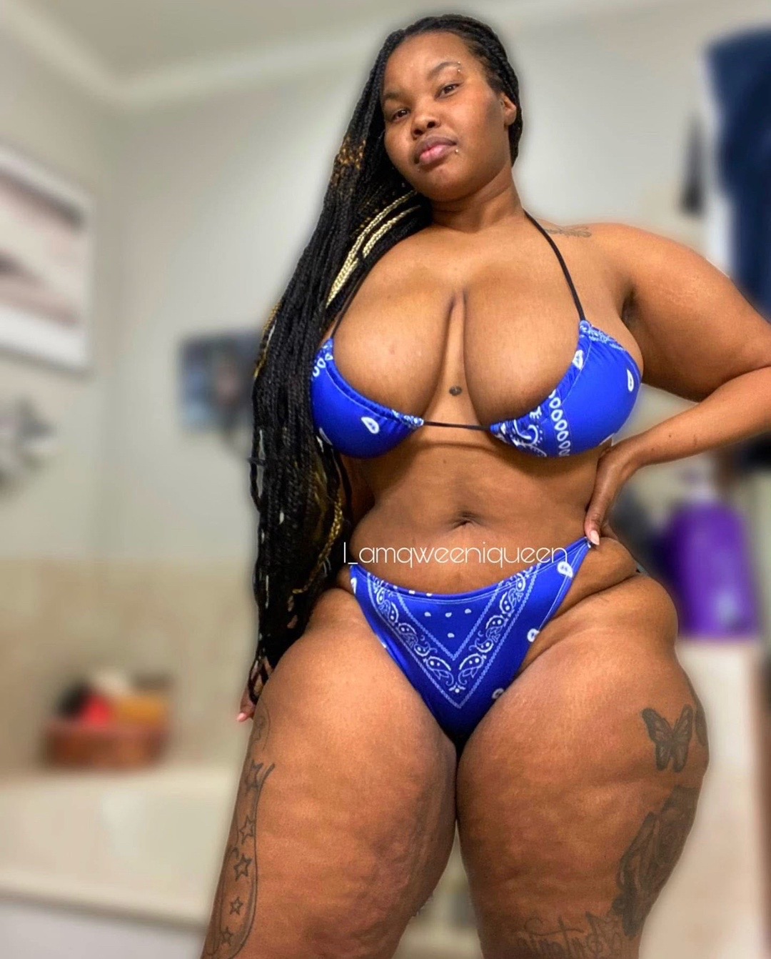 @qweeniqueen1