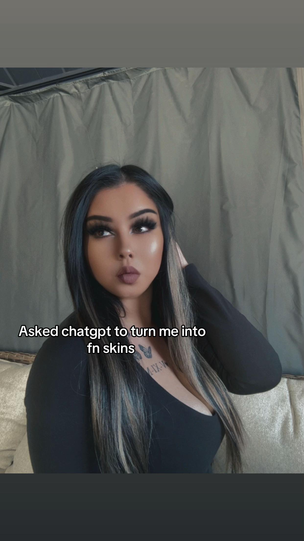 @_alyscott_