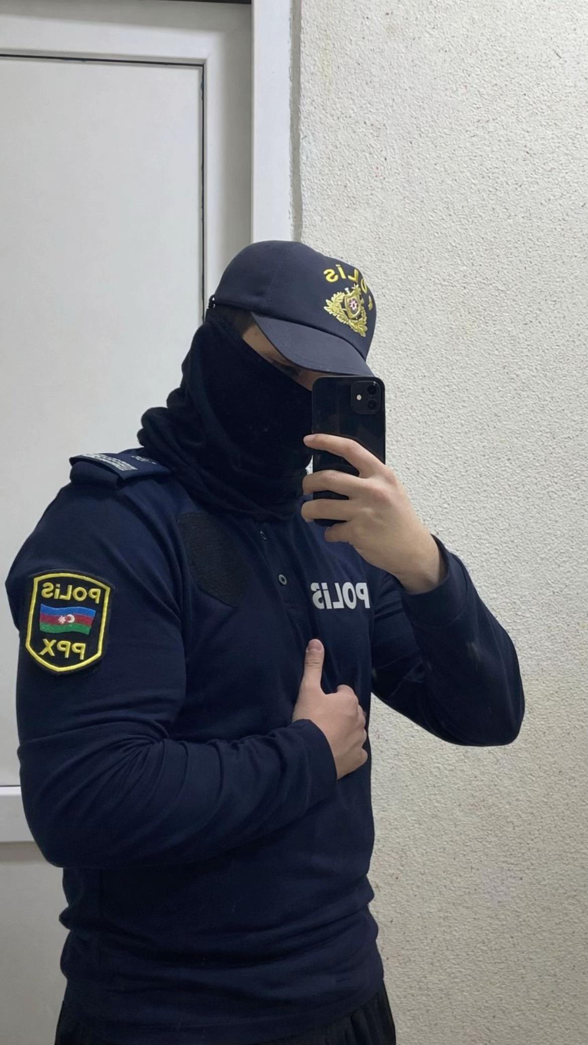 @👤🇦🇿
