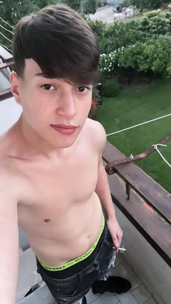 @User_777