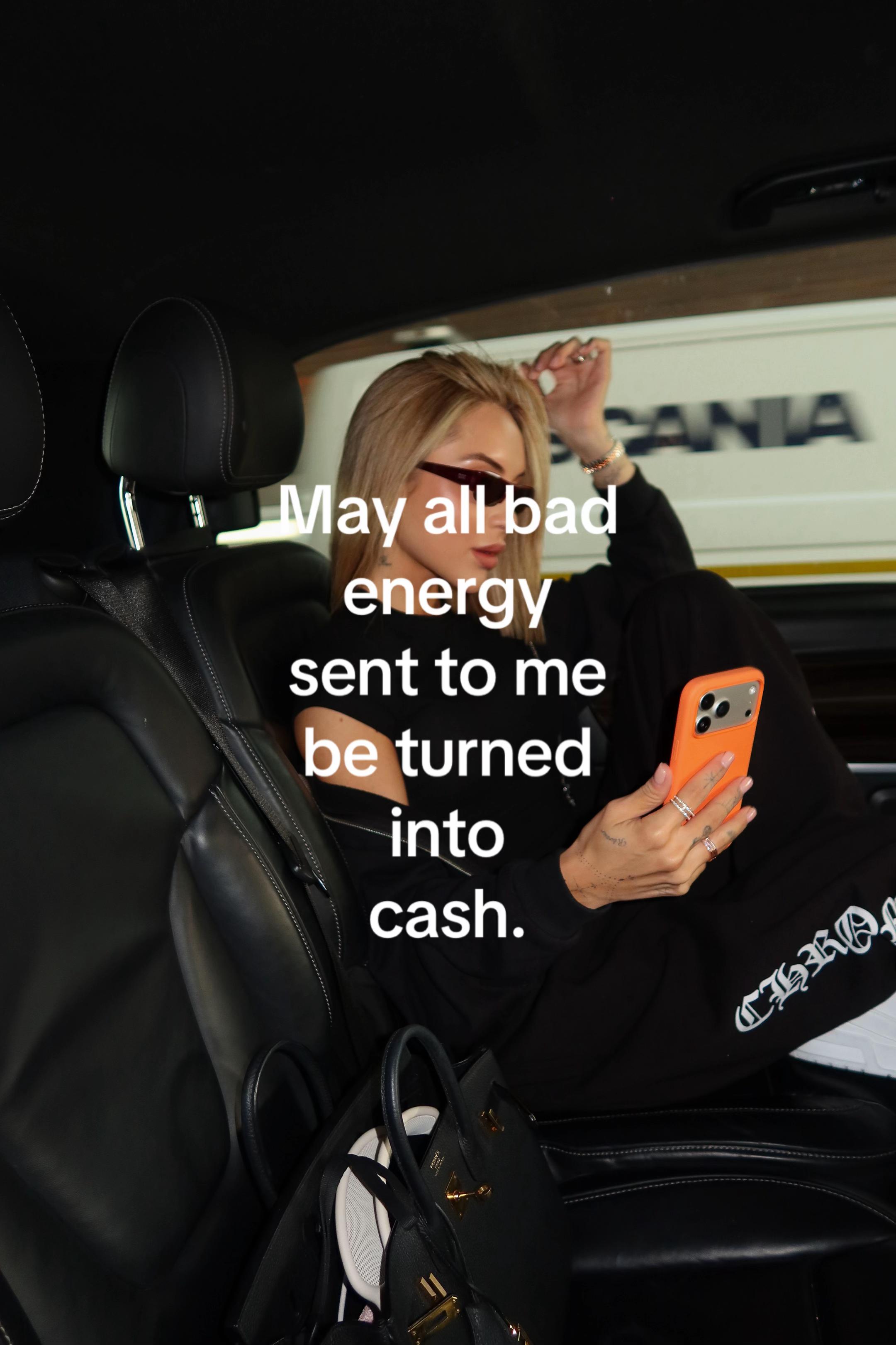 @Maria