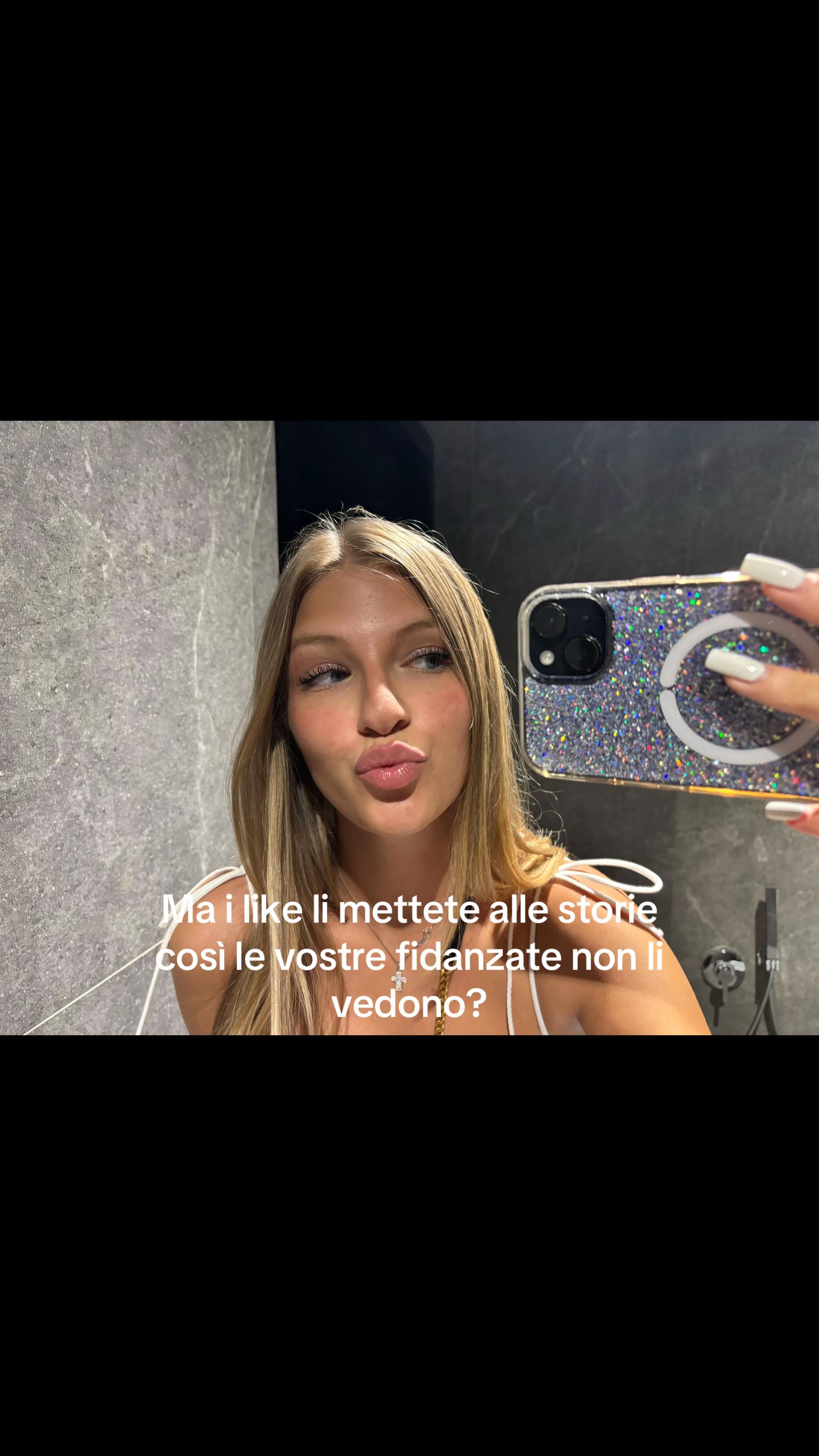 @Karol💫