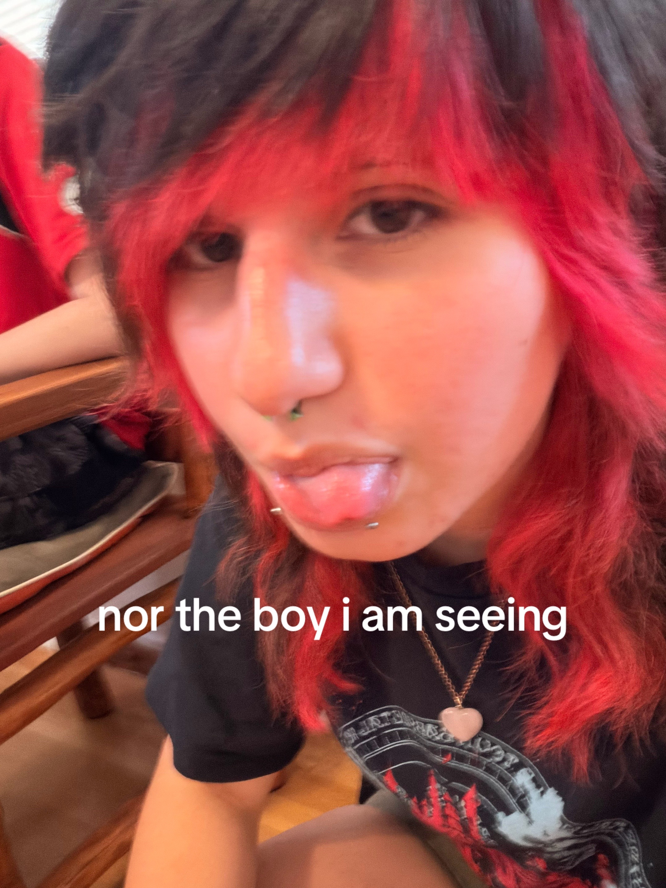@non binary twink ๐