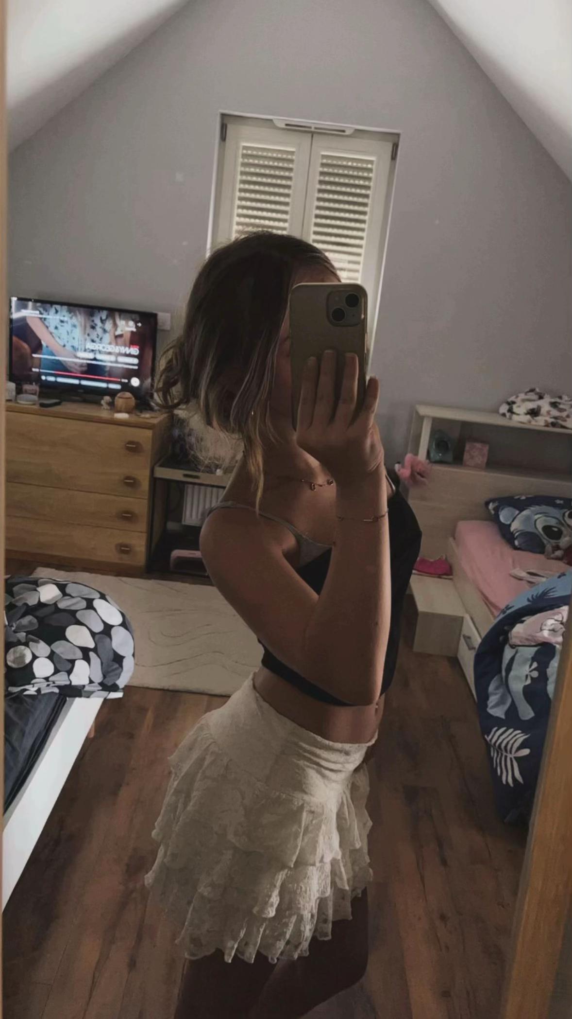 @malenaaa1210