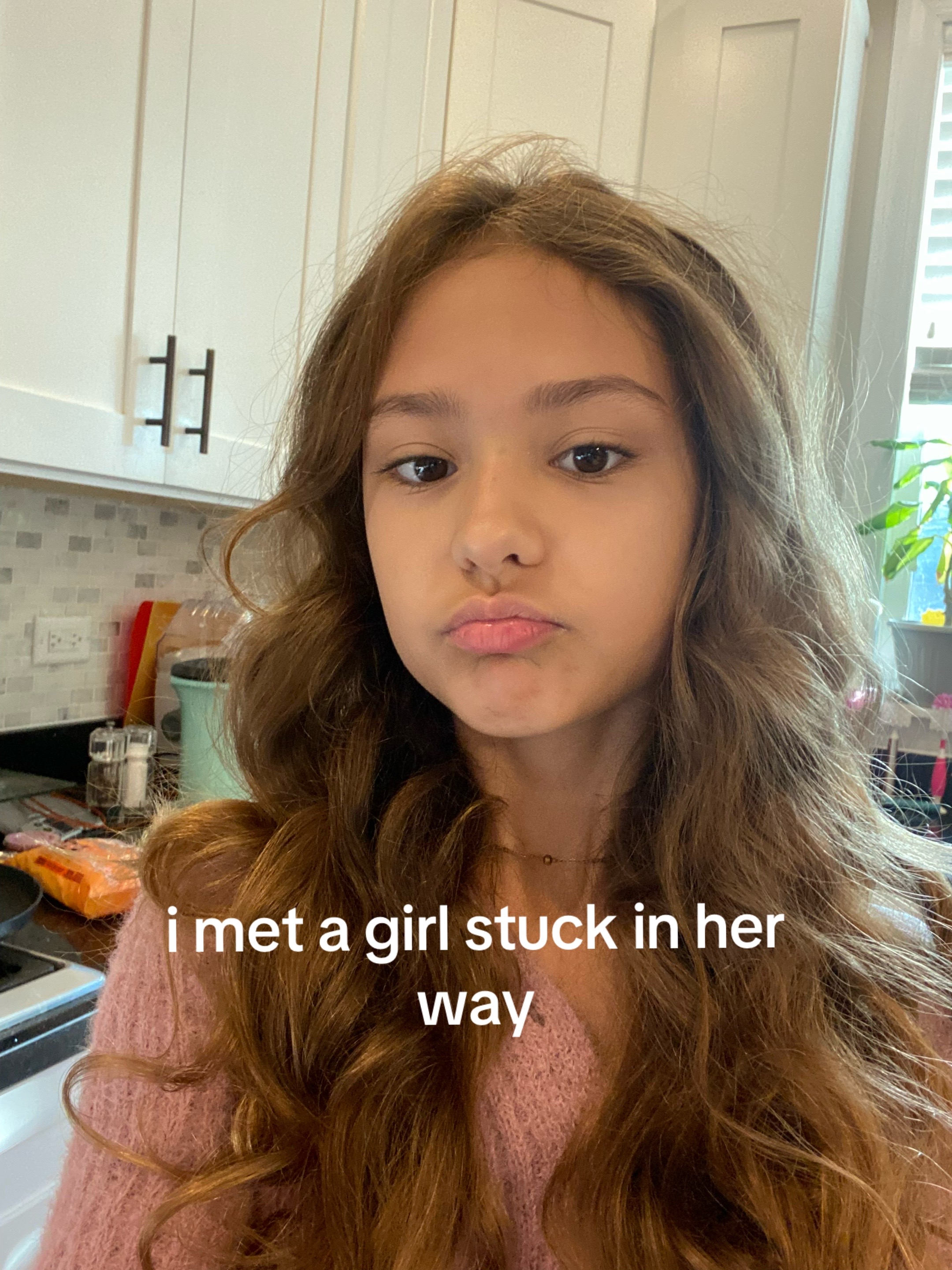 @👸🏼