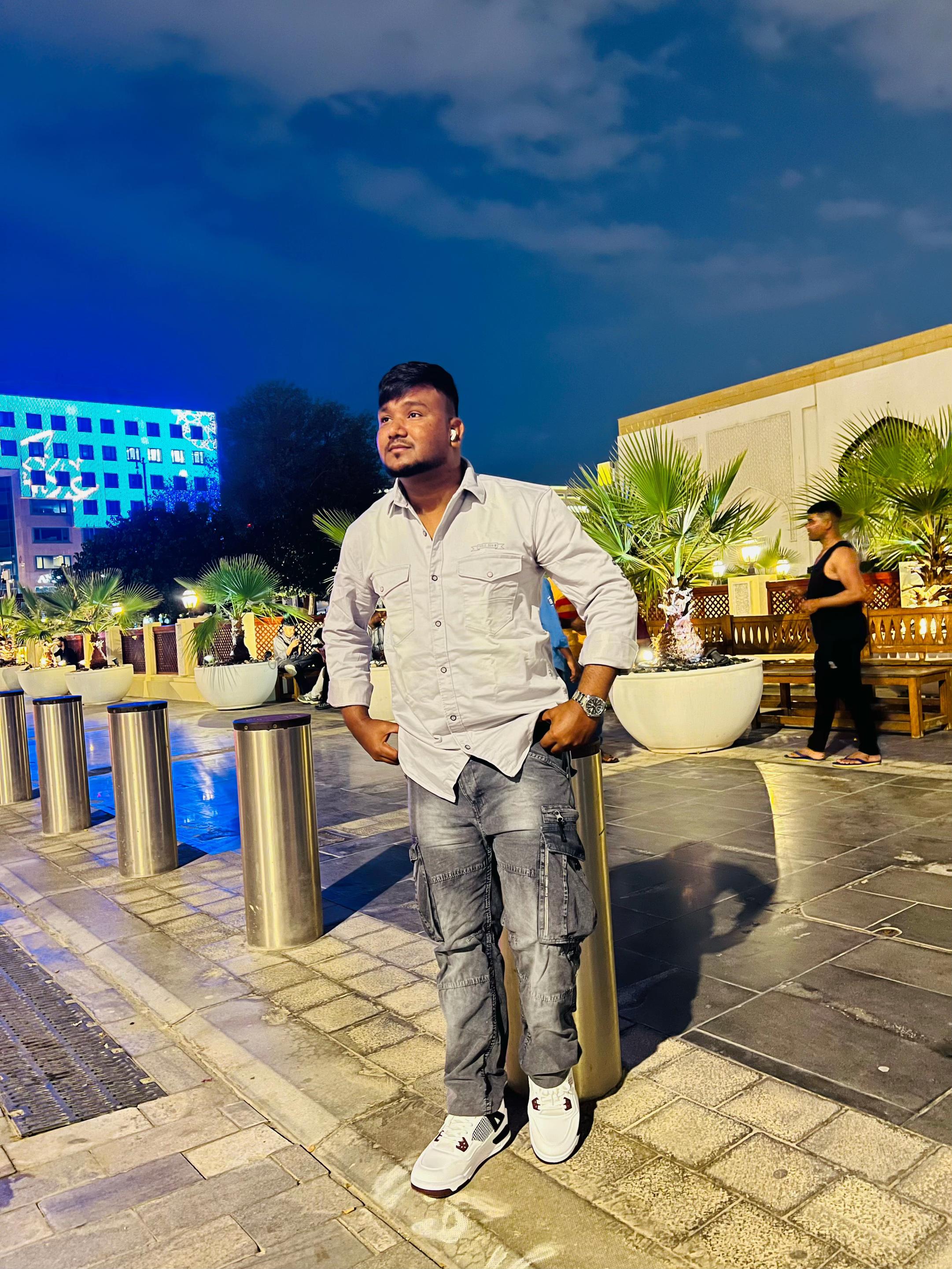 @🥀মায়ের রাজকুমার🥀🇶🇦