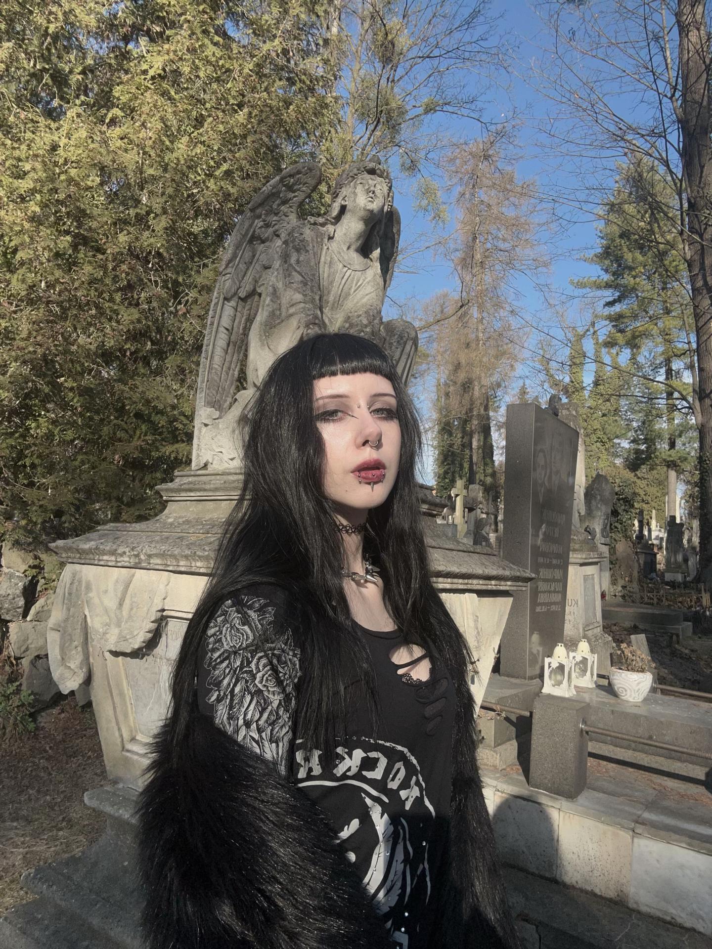 @Васька адідас(респект)🦶🏻