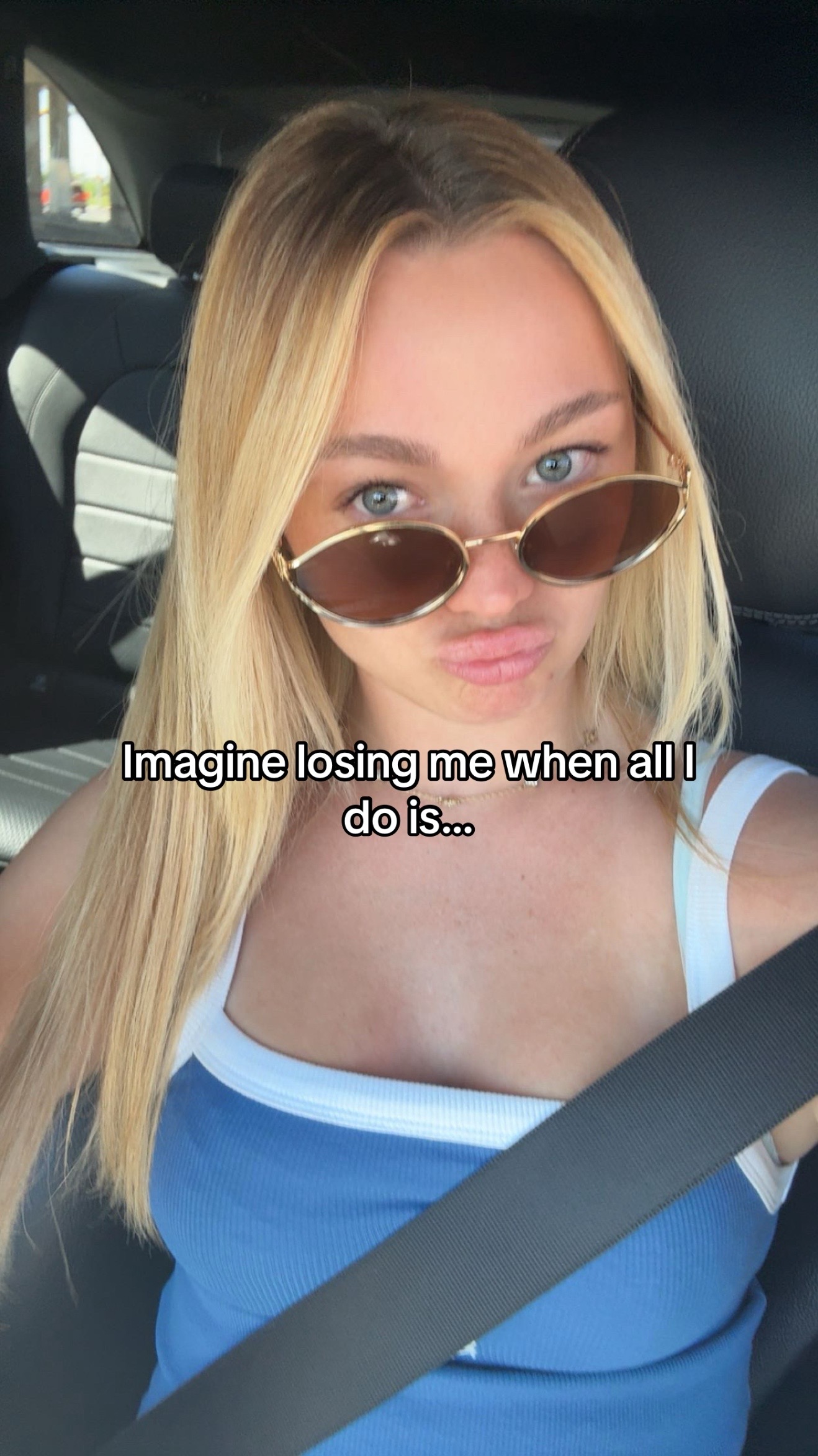 @blondeafterdarkk