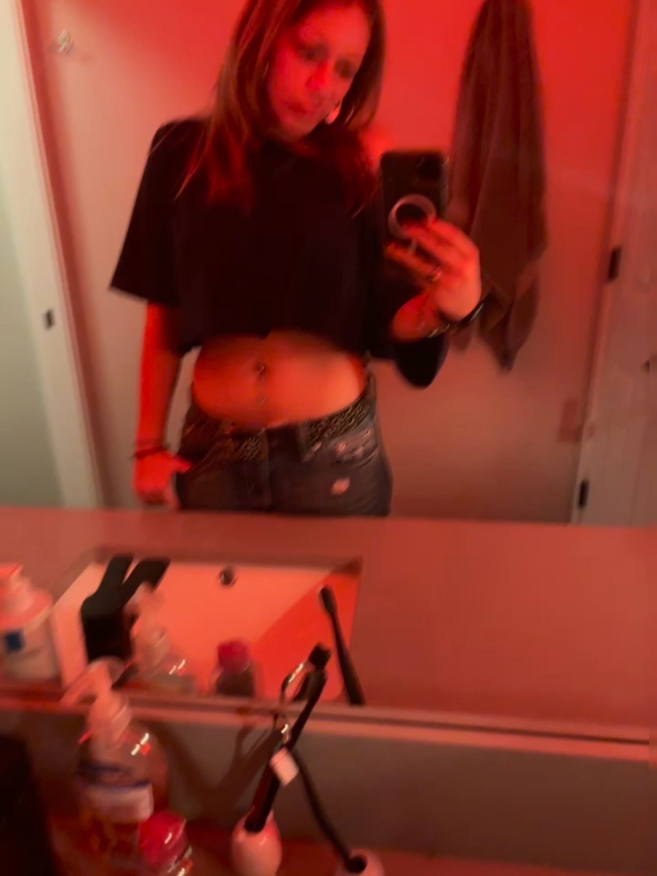@️