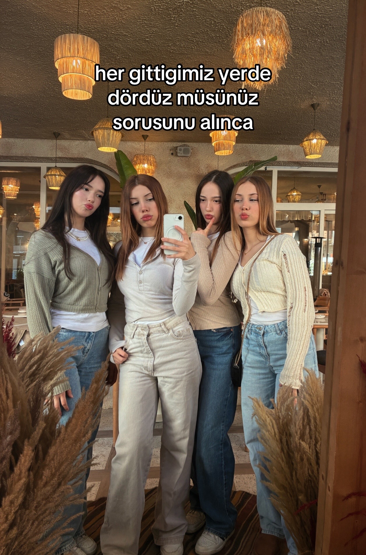 @ikizbloom