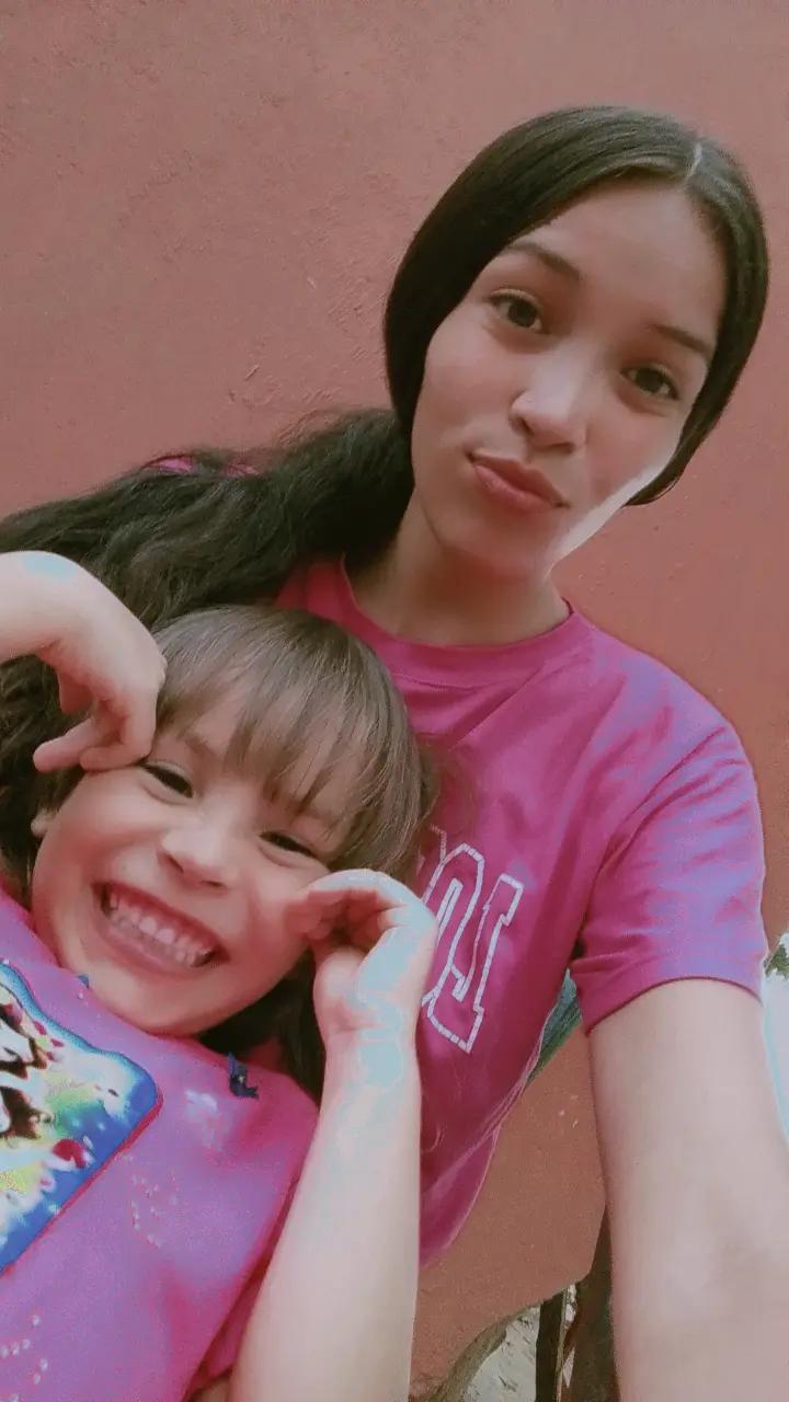 @Mar&iacute;a Medina