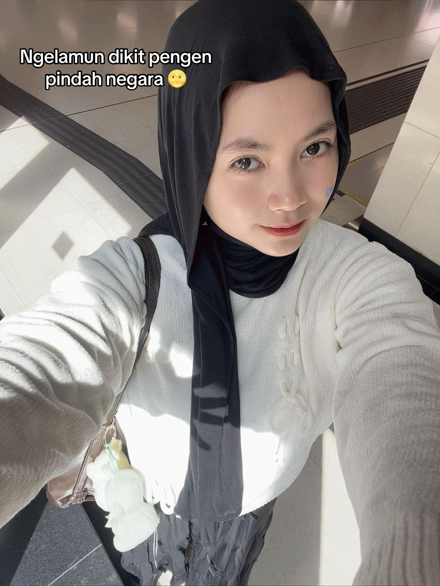 @IG:aenunmkdh_