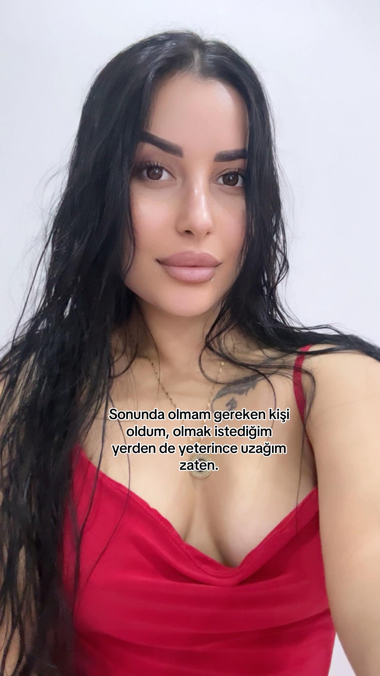 @Aysesoyturk