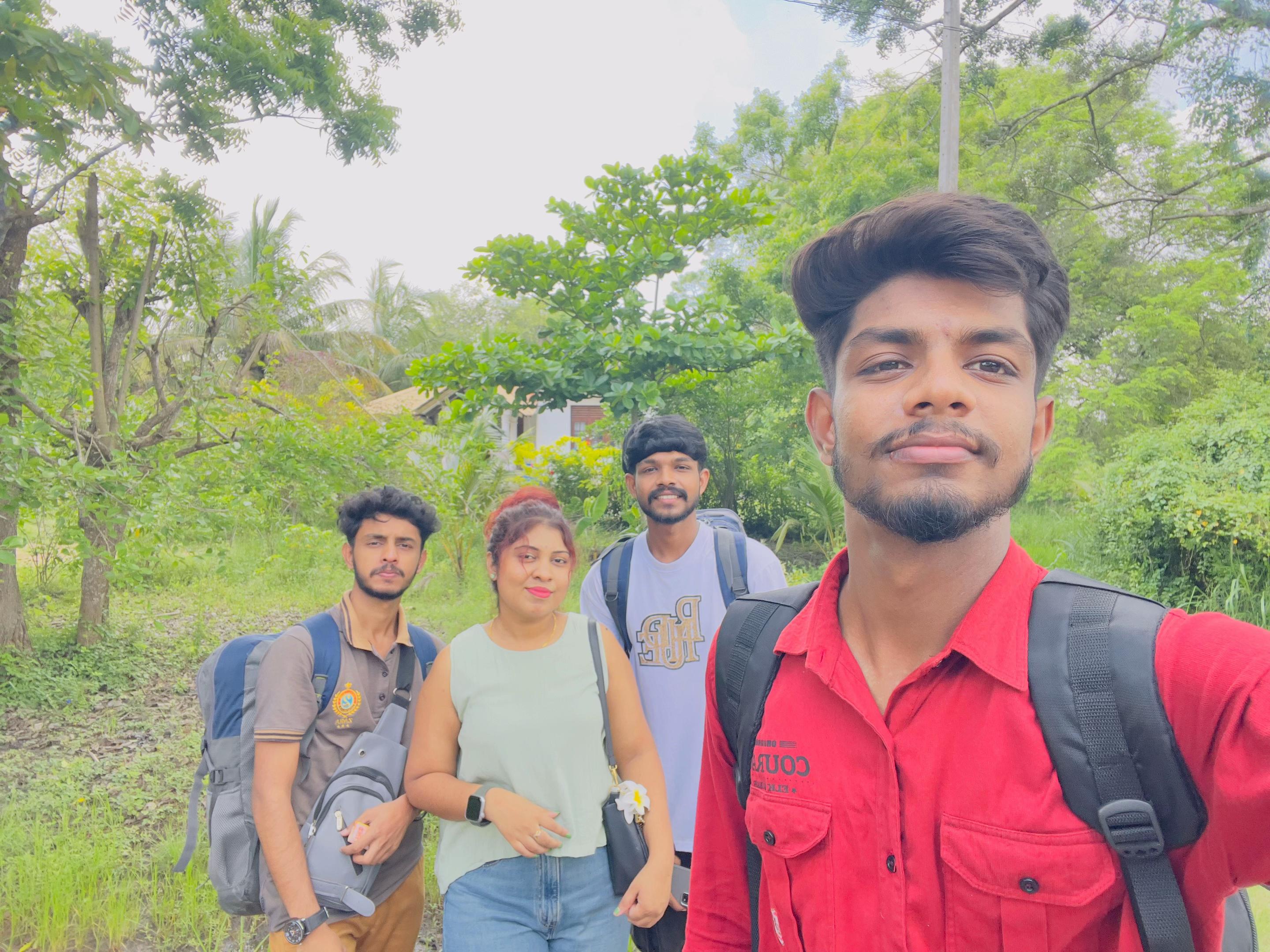 @Hash weerawardhana 💙