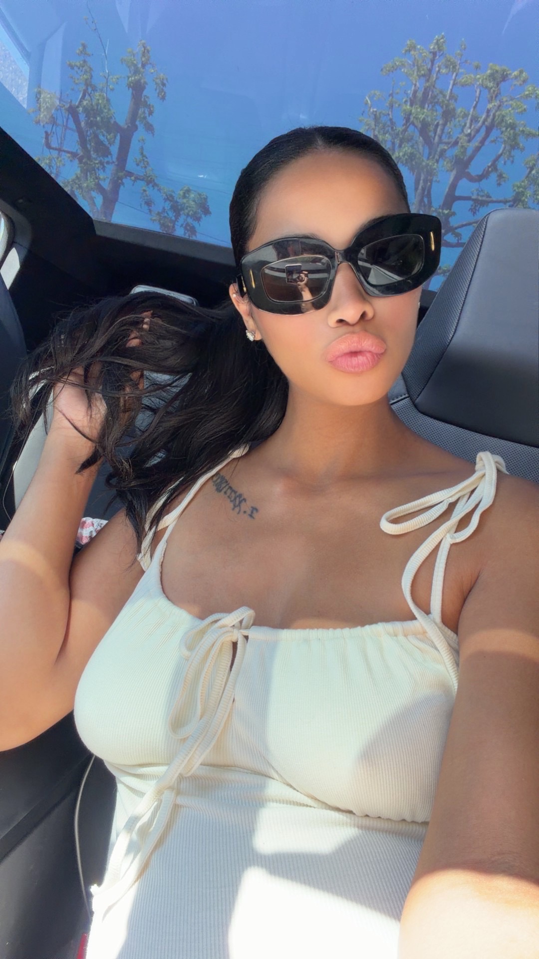 @mom_barbie_