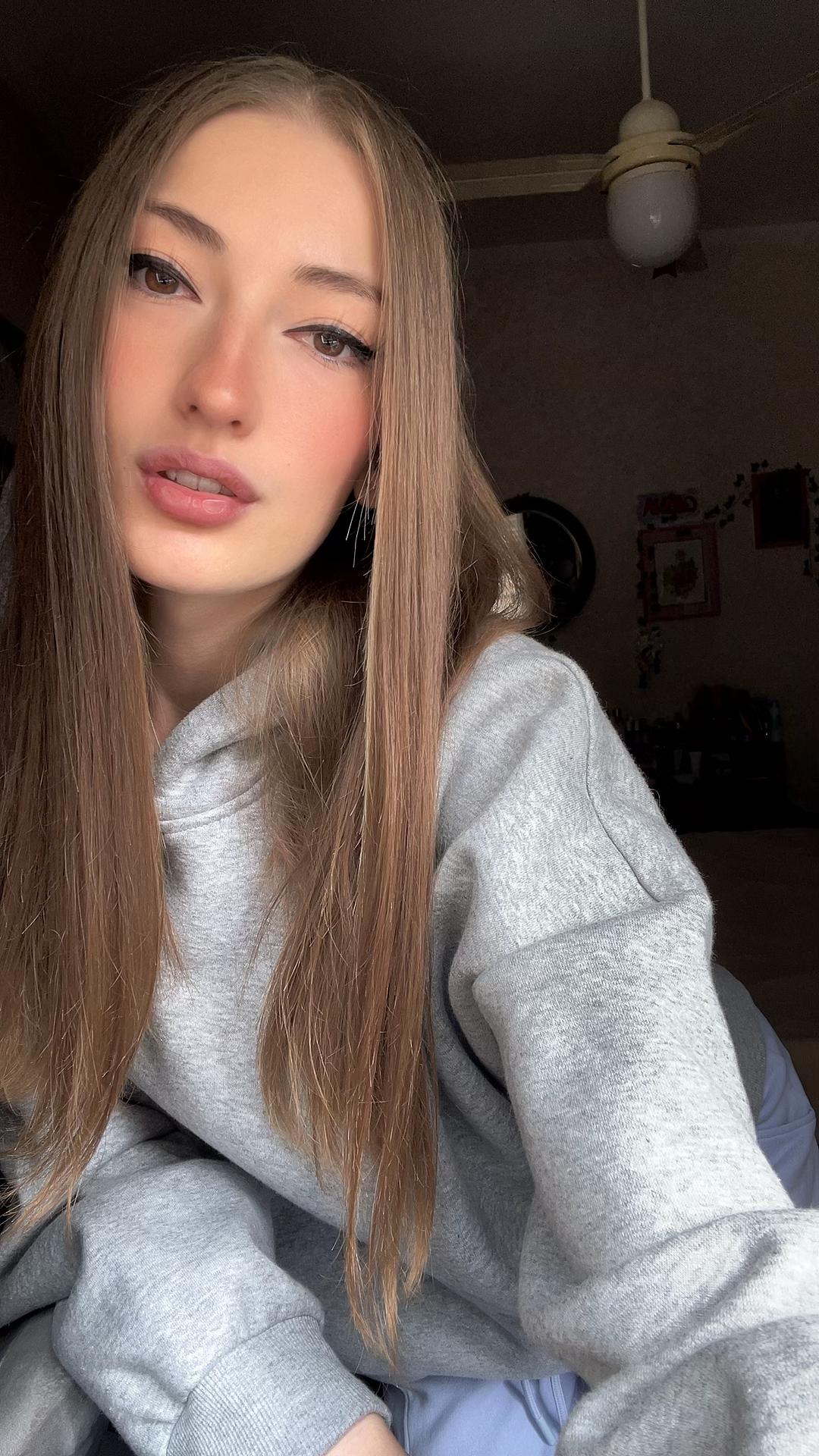 @coriinnneeee