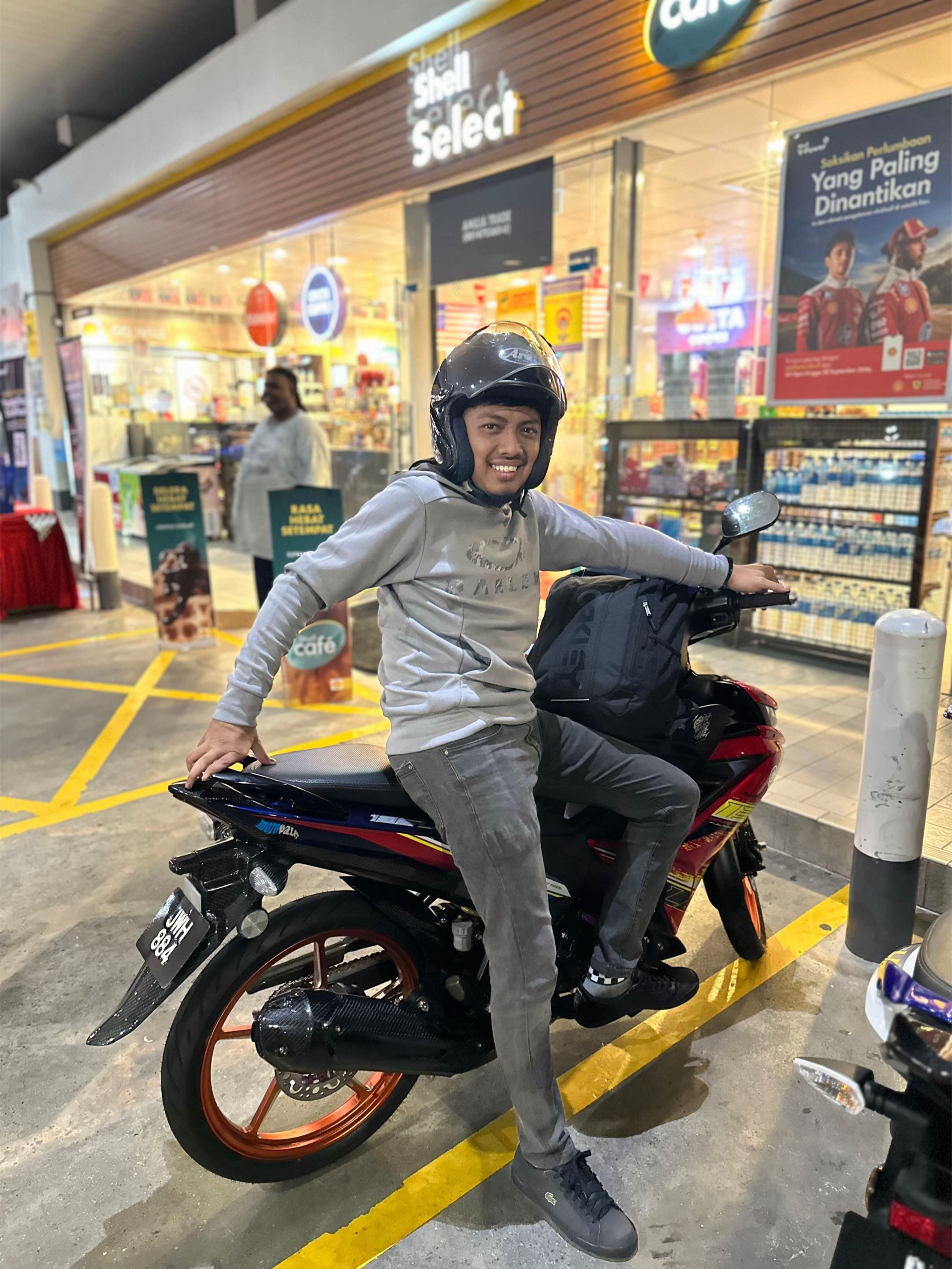 @muhdasyraf