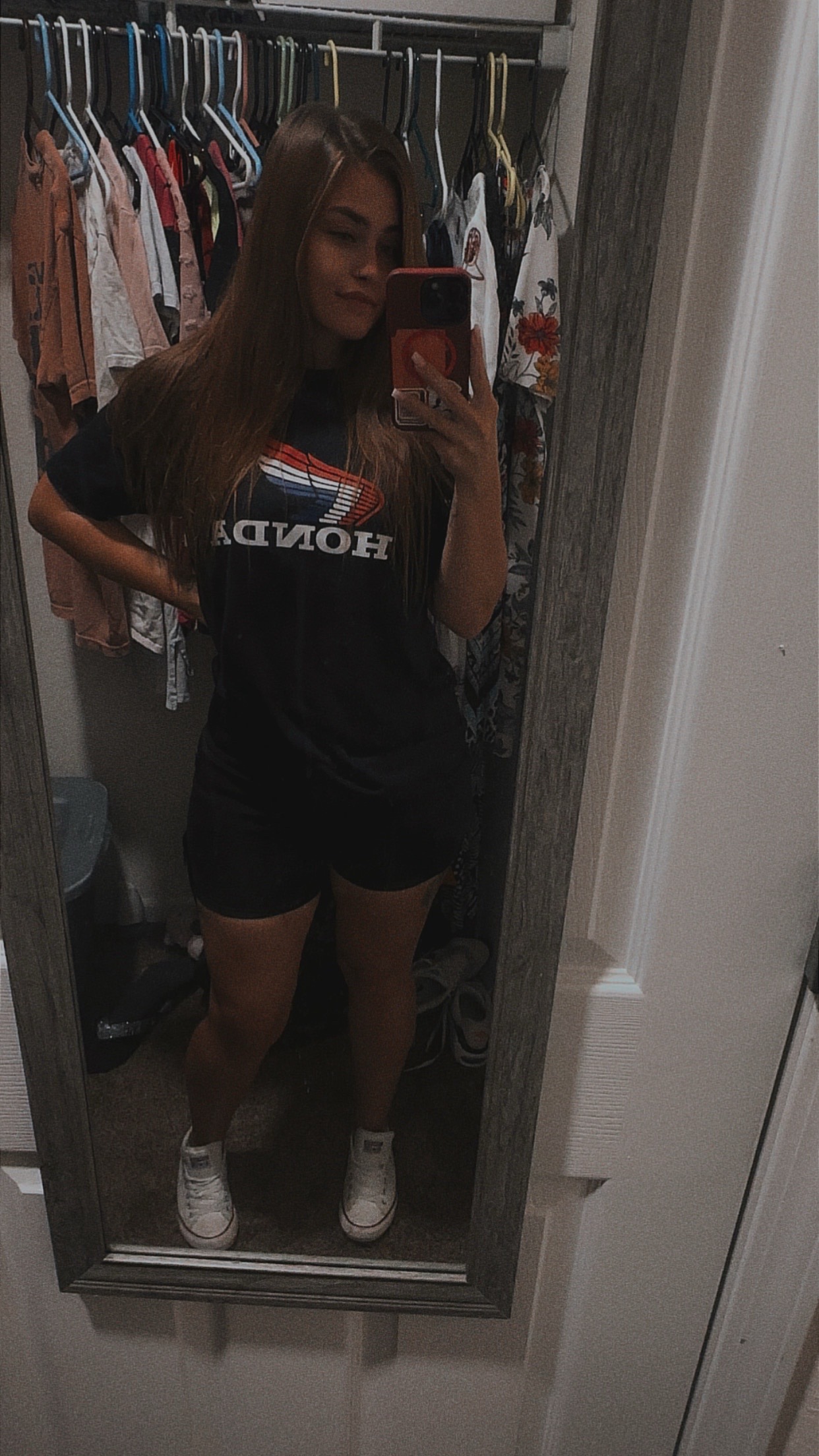 @Holly 🖤