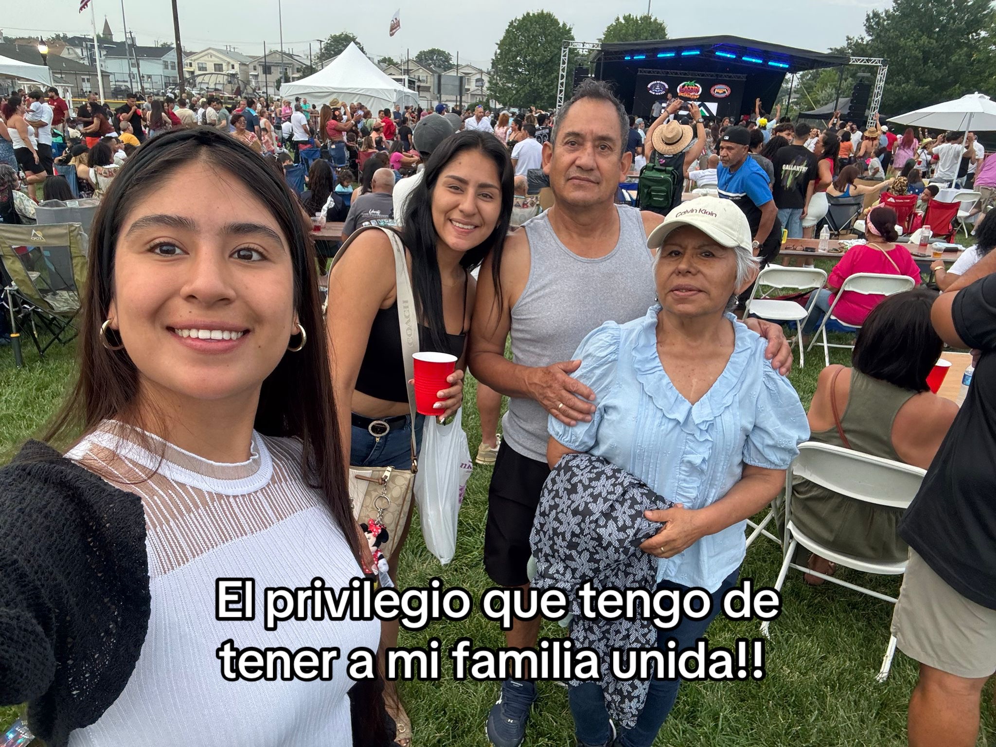 @Ximena Cubas