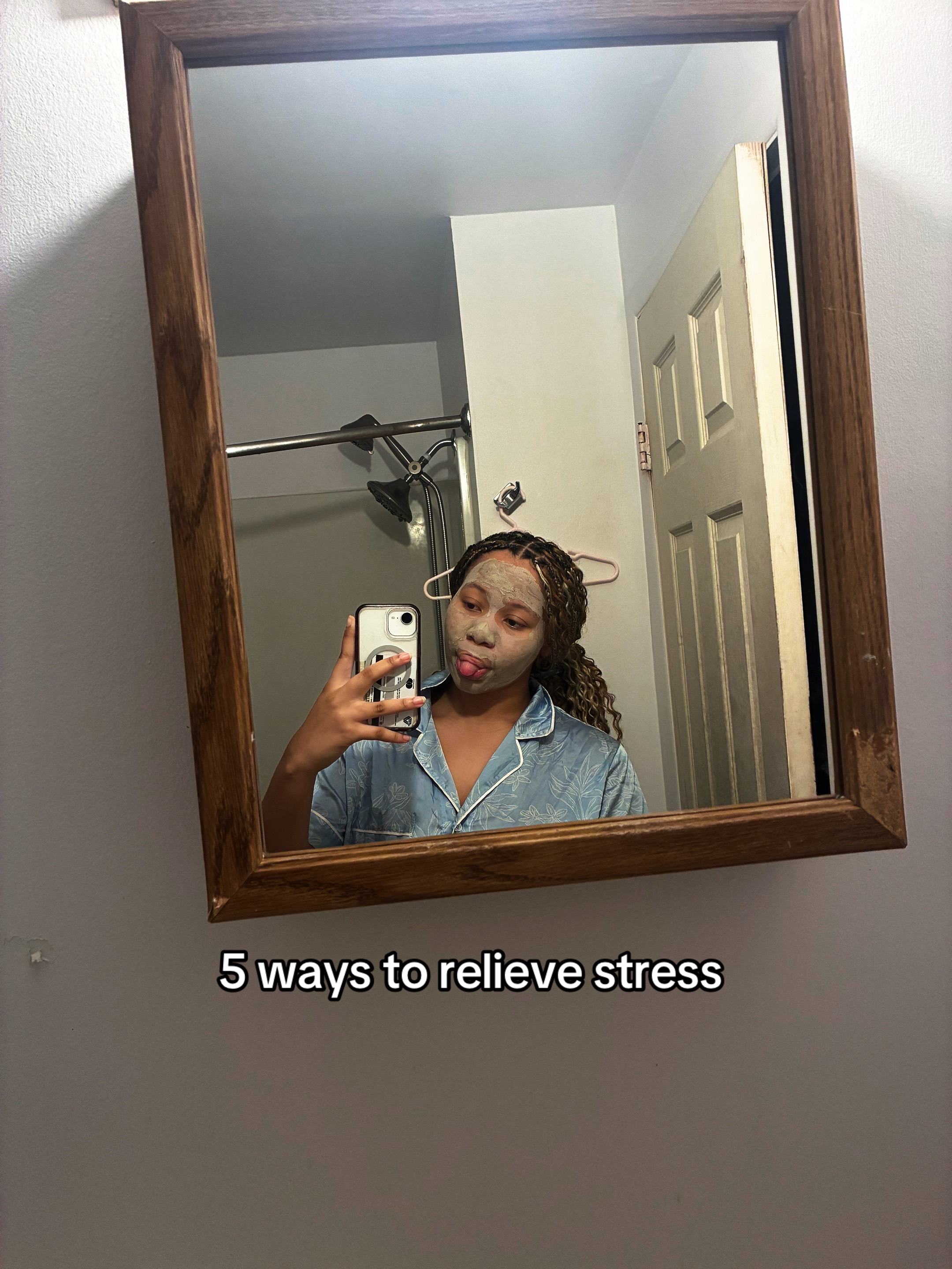 @_gabby.mainnn_