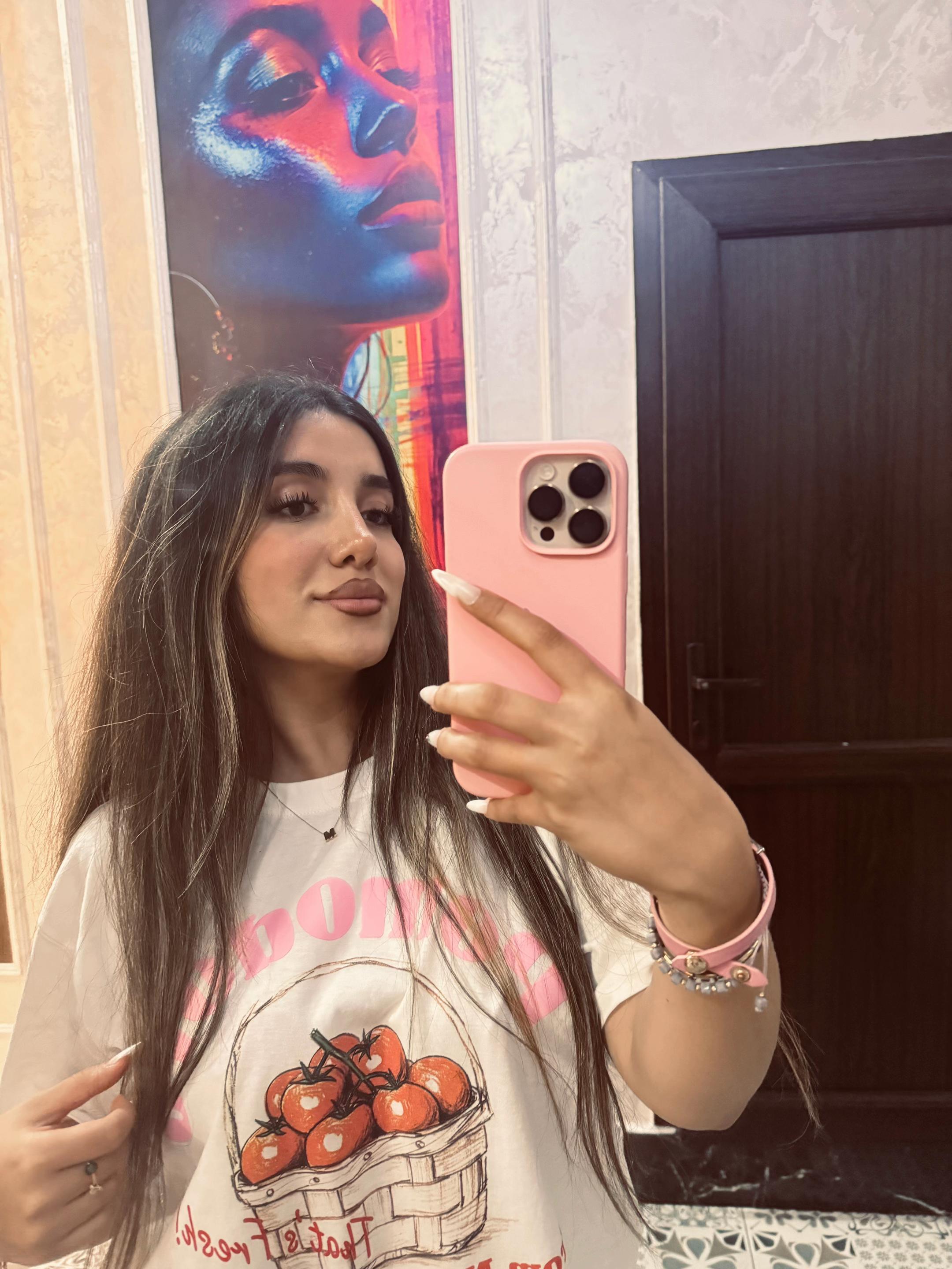 @𝓜. 𝓔
