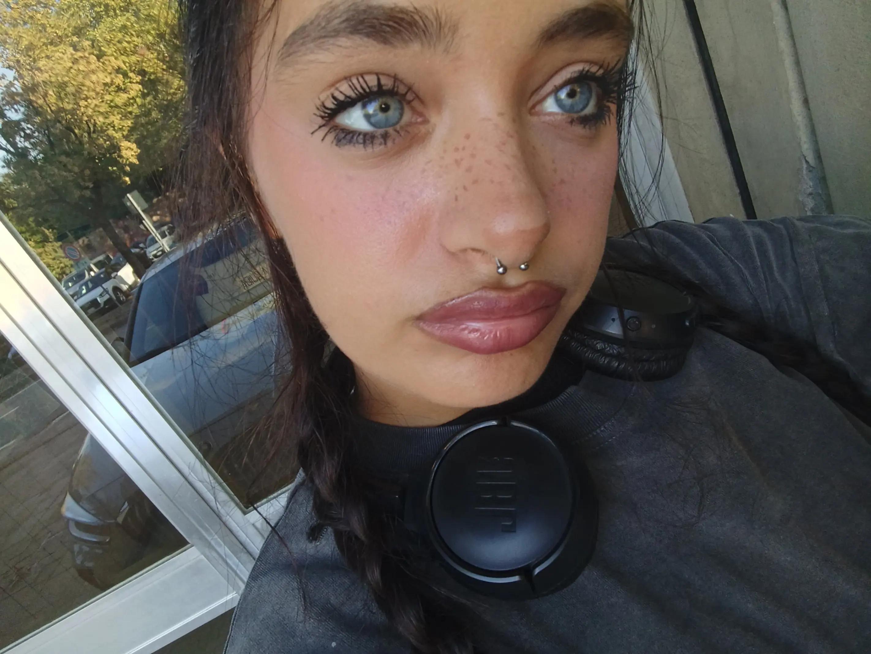 @j🌙