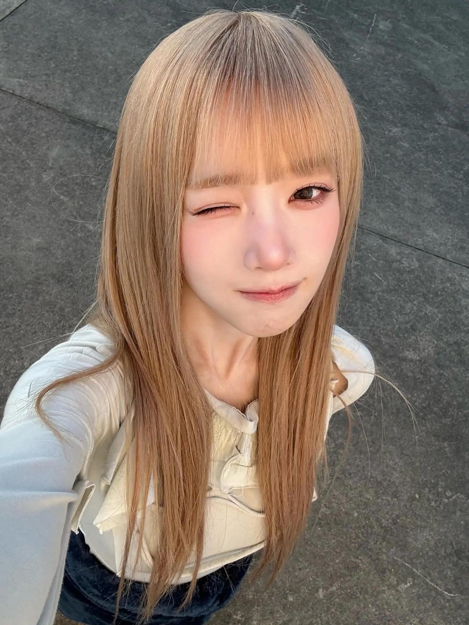 @Julia love Yooyeon 🌊