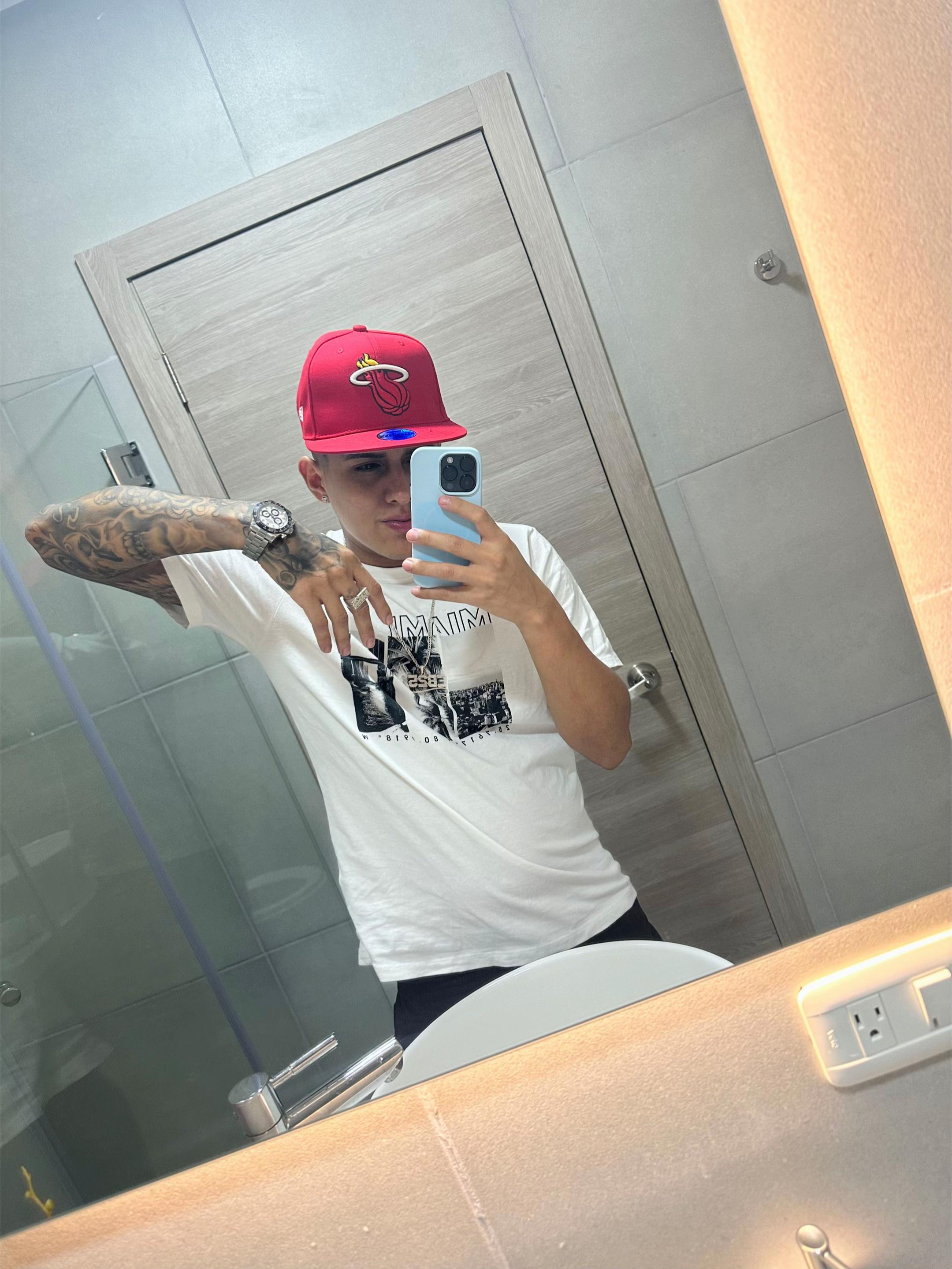 @EB25😶🌫️🦡