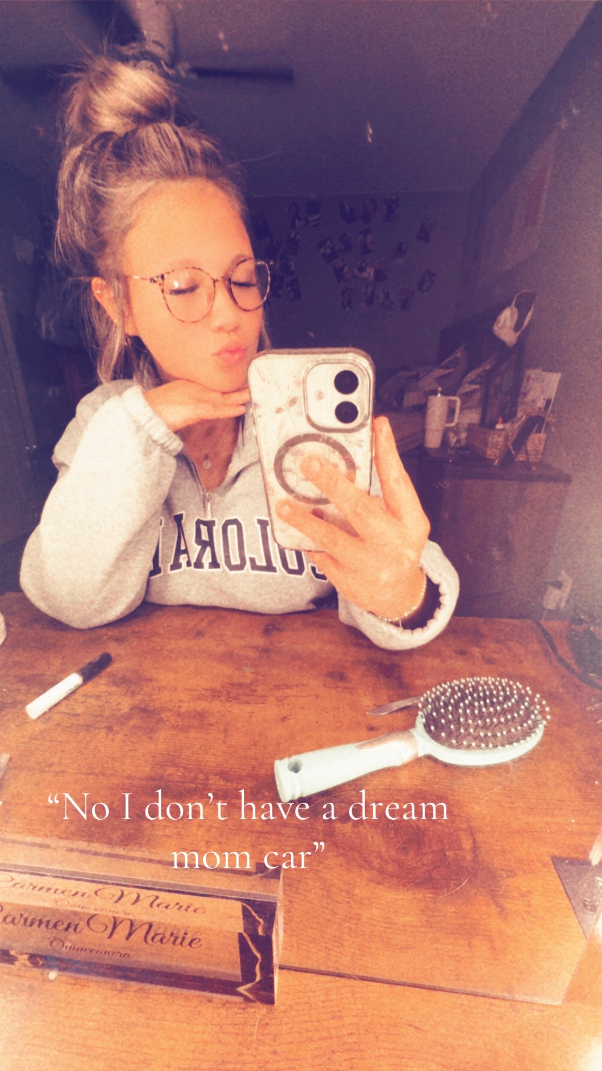 @𝓒𝓪𝓻𝓶𝓮𝓷