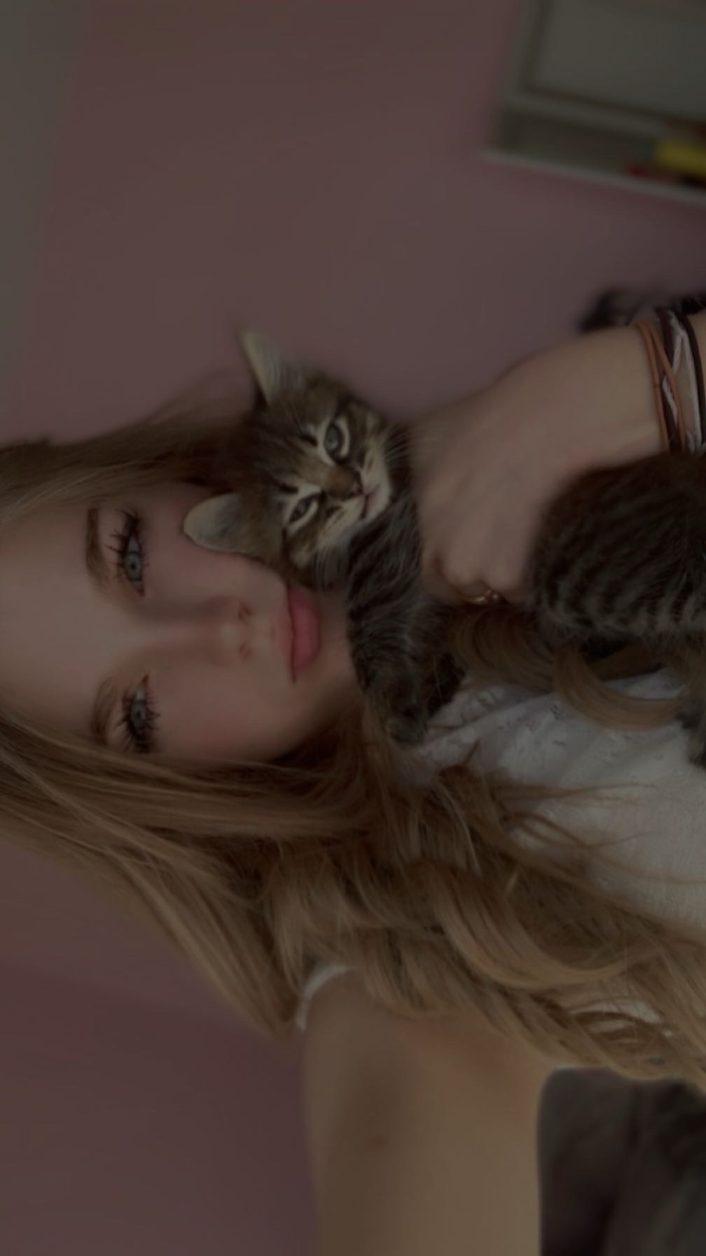 @𝐈𝐬𝐲𝐬✞︎🧞&zwj;♀️