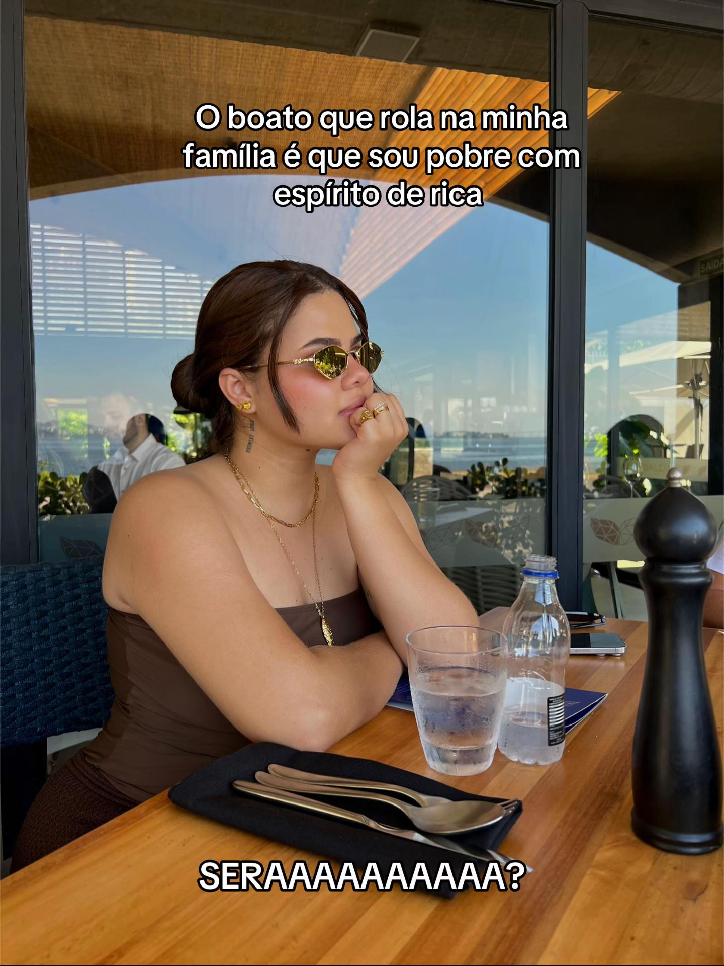 @EMILLY DÓRIA