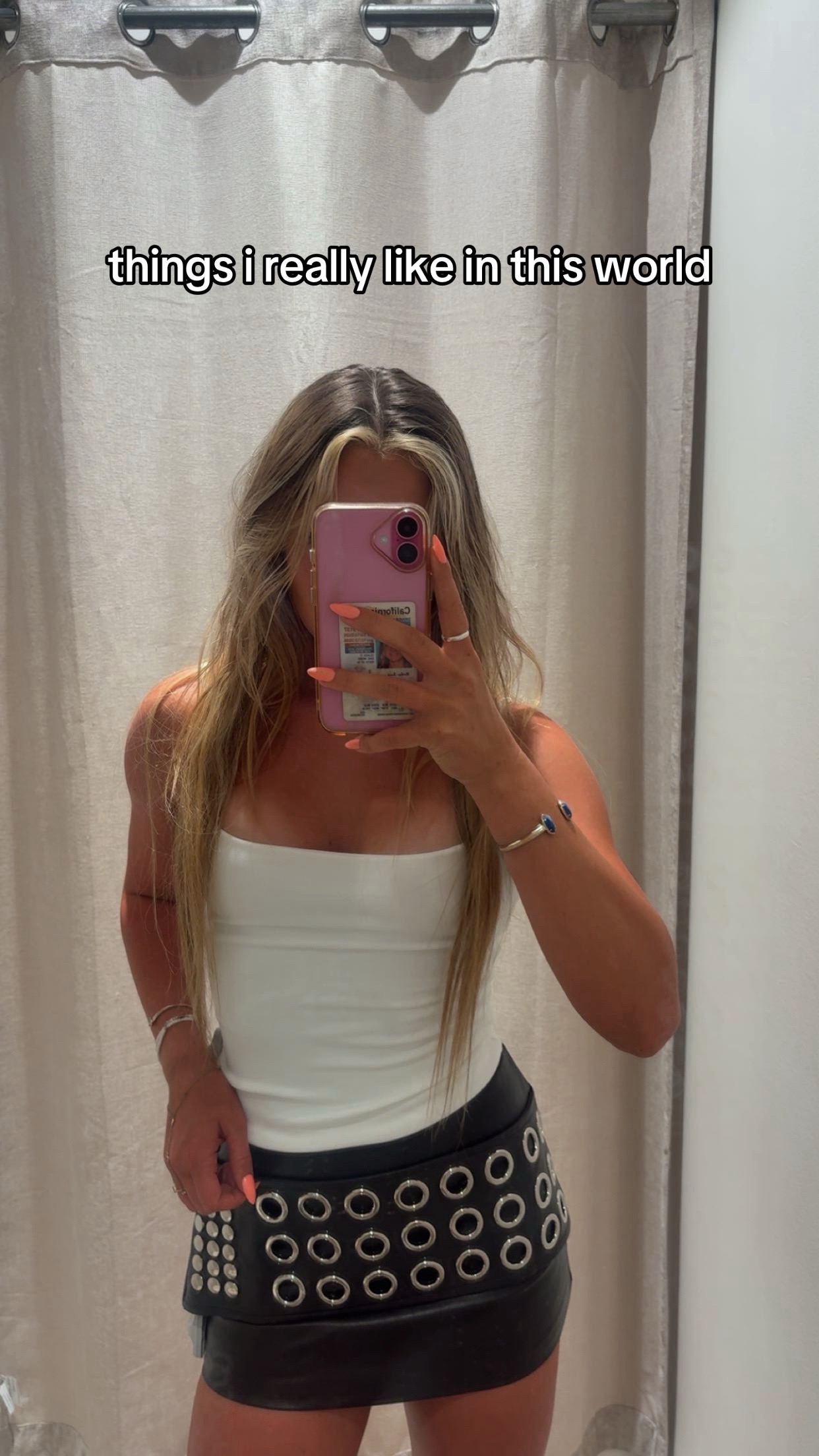 @ANNELIESE K