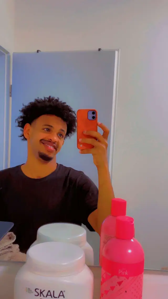 @Emraan🇸🇴🇩🇪