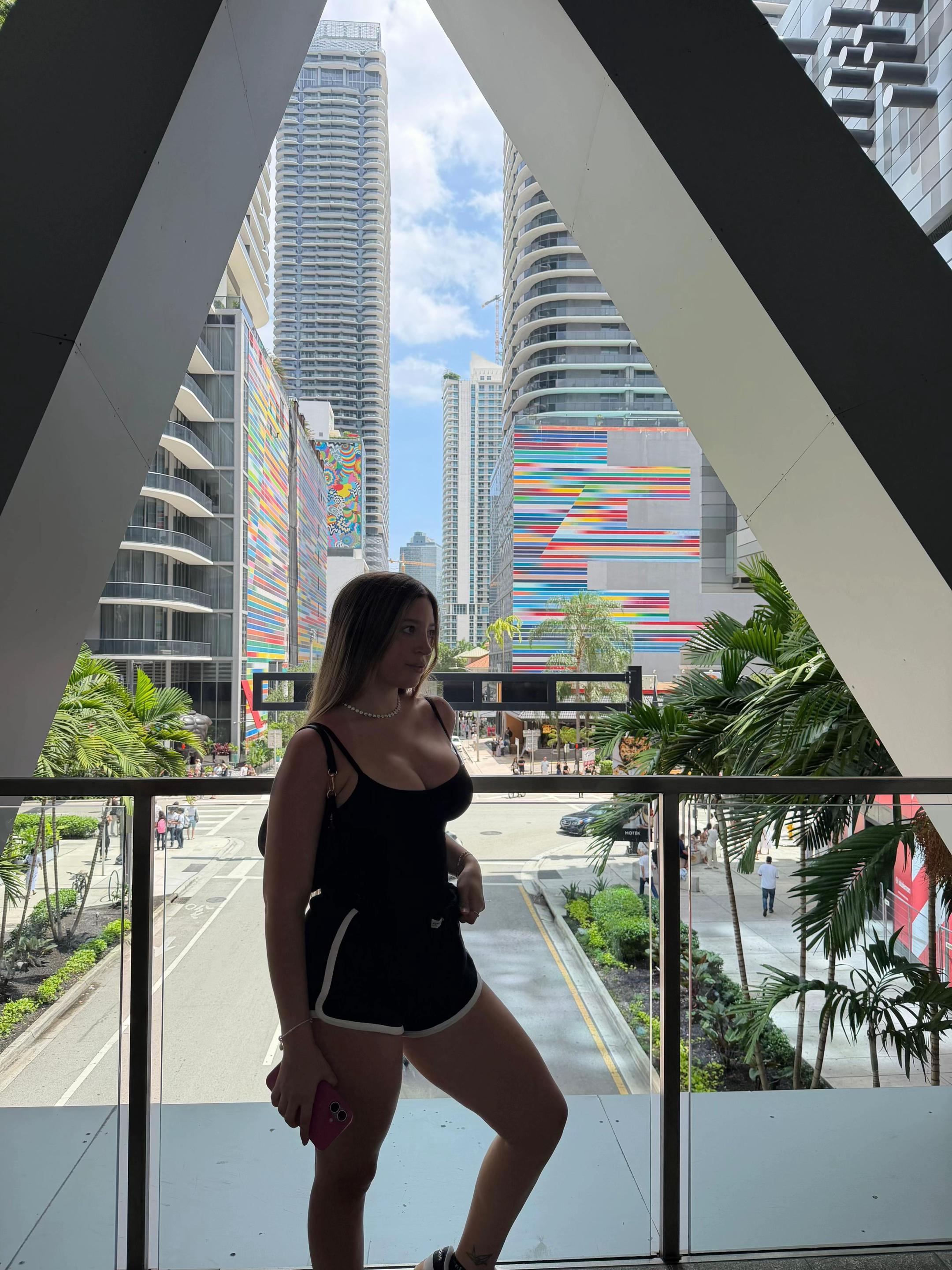 @azulnic