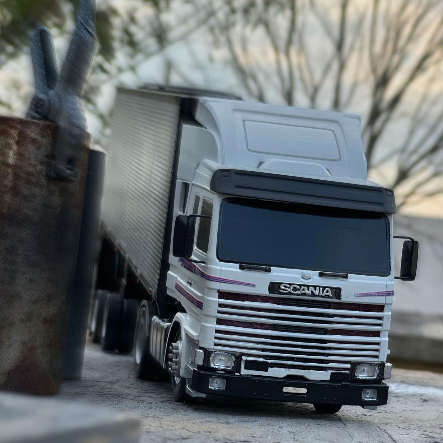 @@s&oacute;_minis