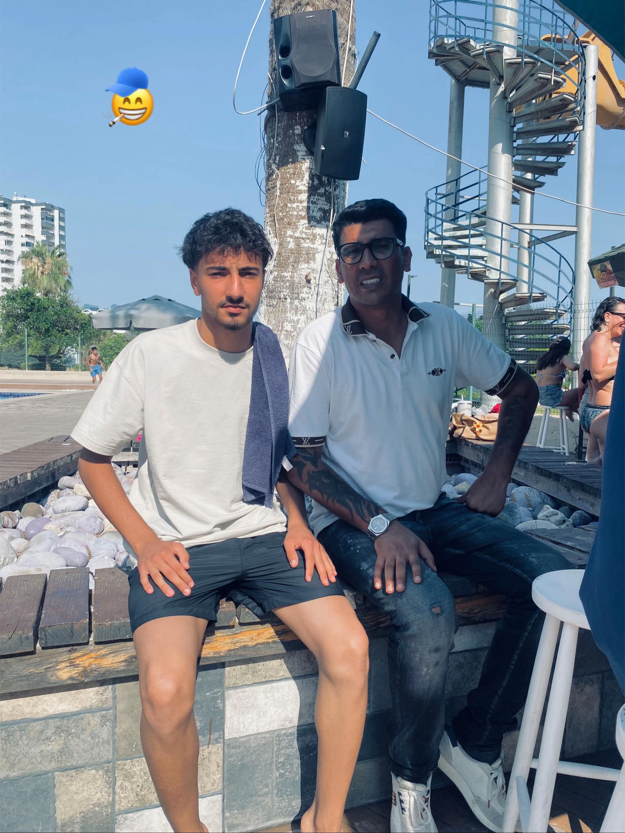 @“𝐀𝐑𝐀𝐒☀️