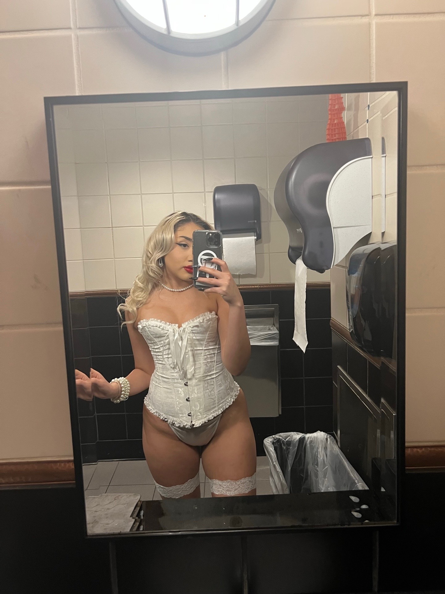@adelacooks