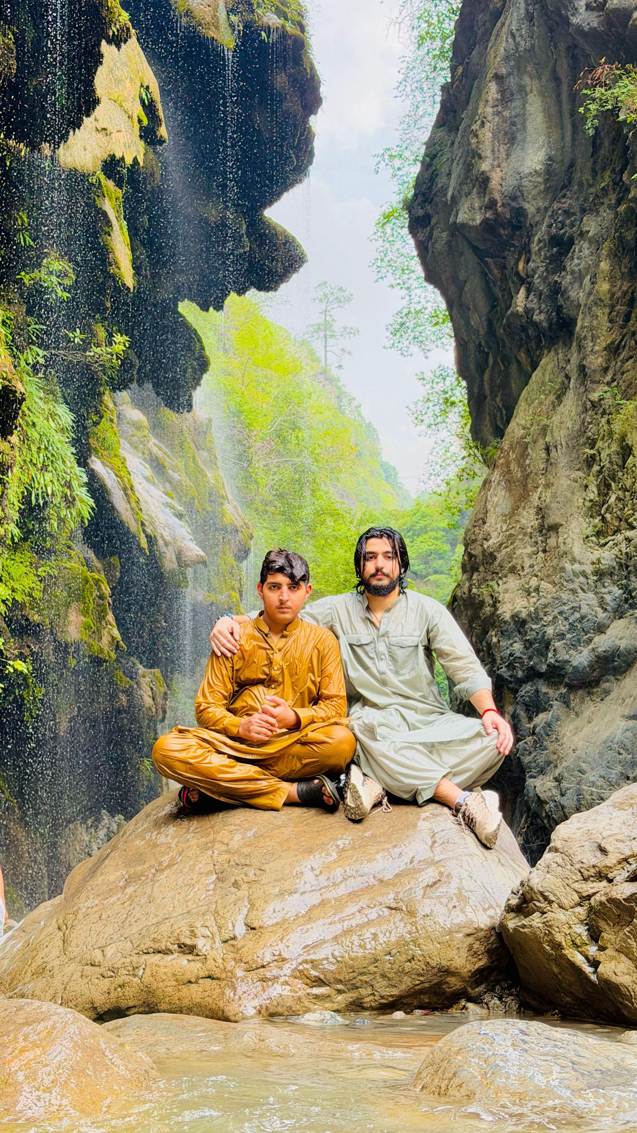 @Mohsin Khan Marwat (MKM)